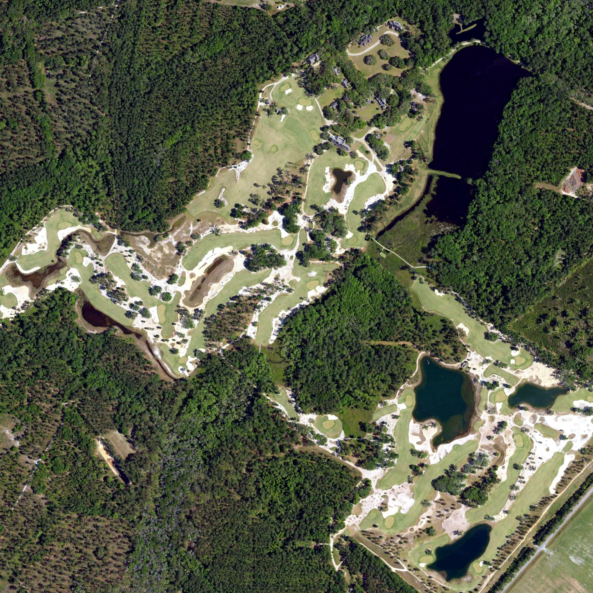 Aerial view of Congaree Golf Club, SC, with its hole routing marked