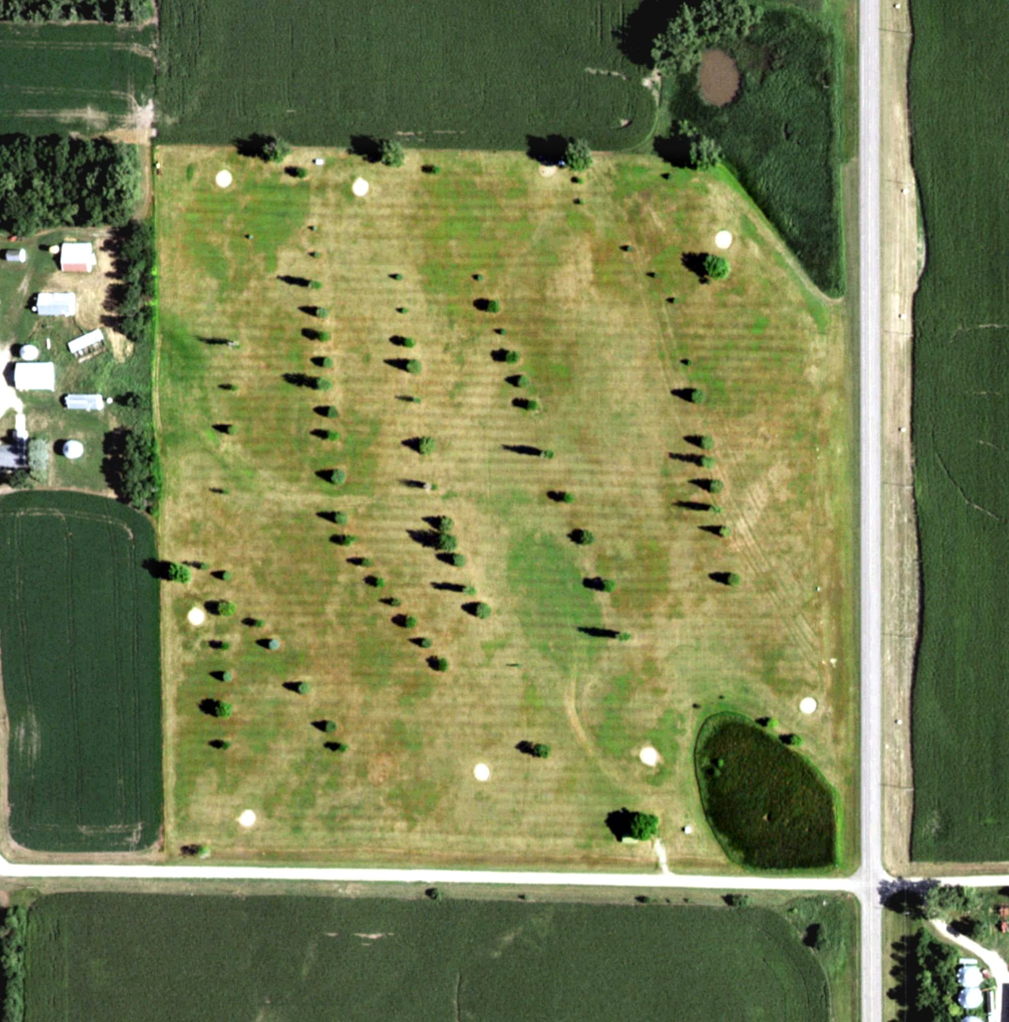 Aerial view of Gate City Golf Course, SD, with its hole routing marked