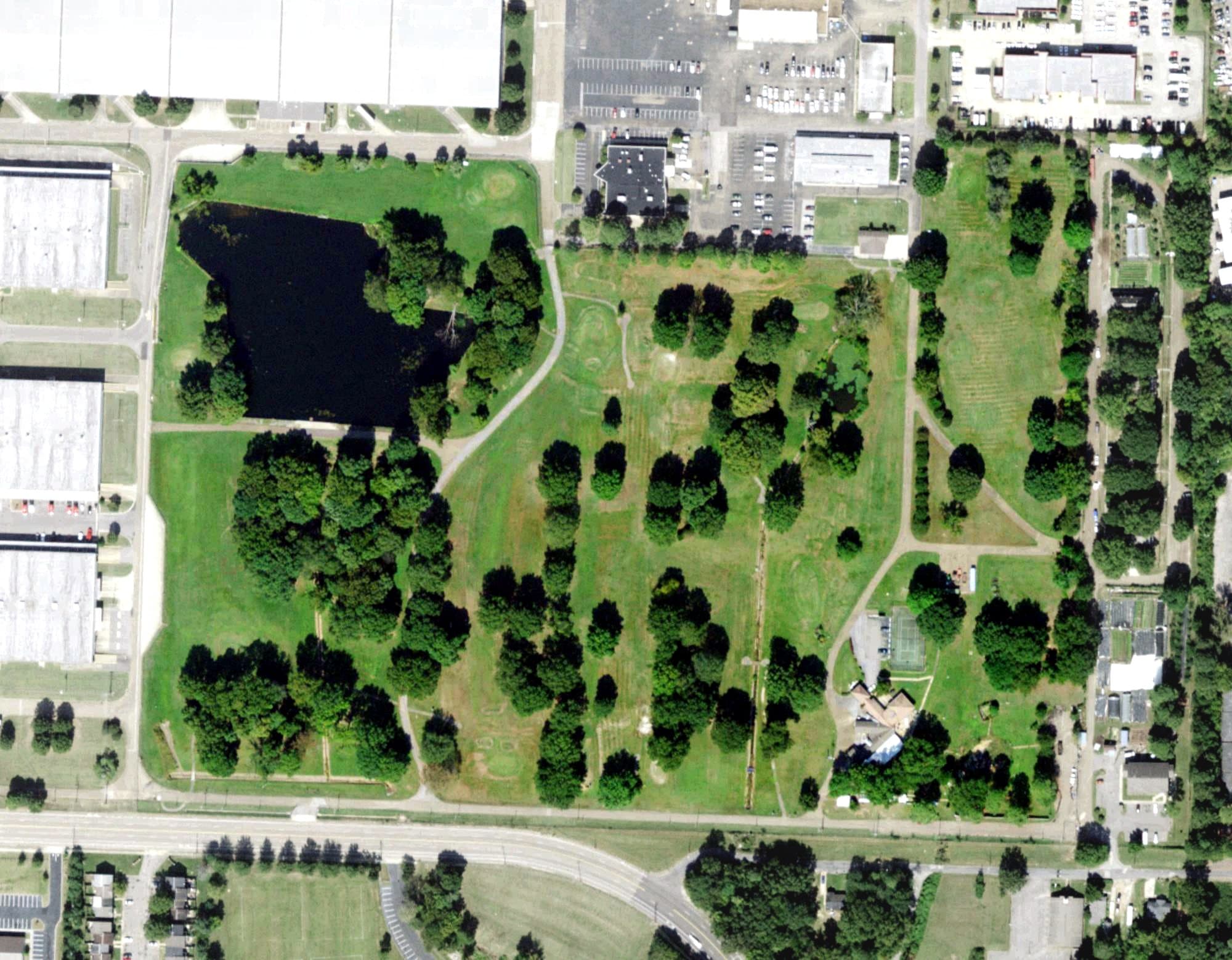 Aerial view of Memphis Athletic Ministries Park Golf Course, TN, with its hole routing marked