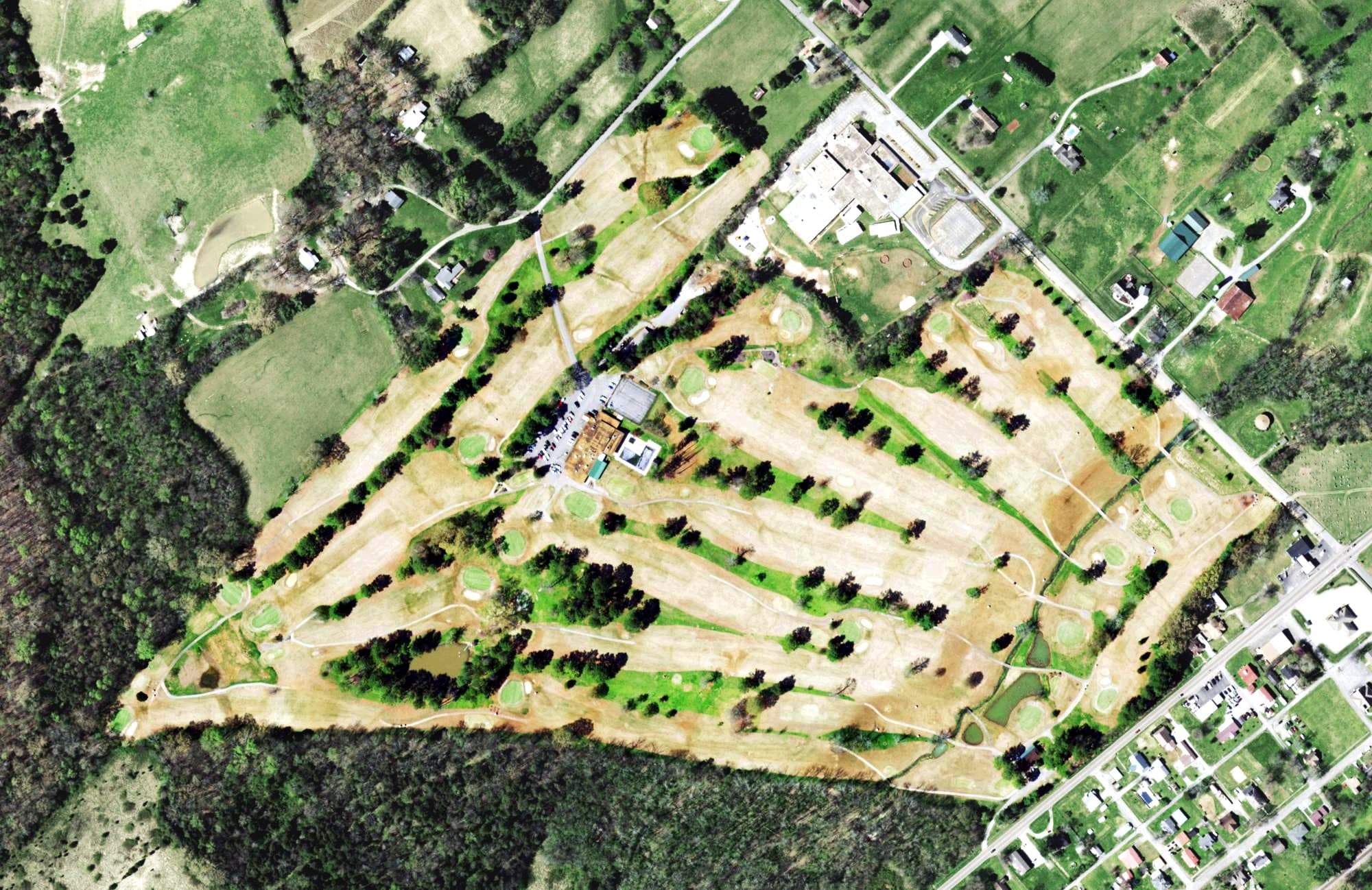 Aerial view of Springbrook Golf and Country Club, TN, with its hole routing marked