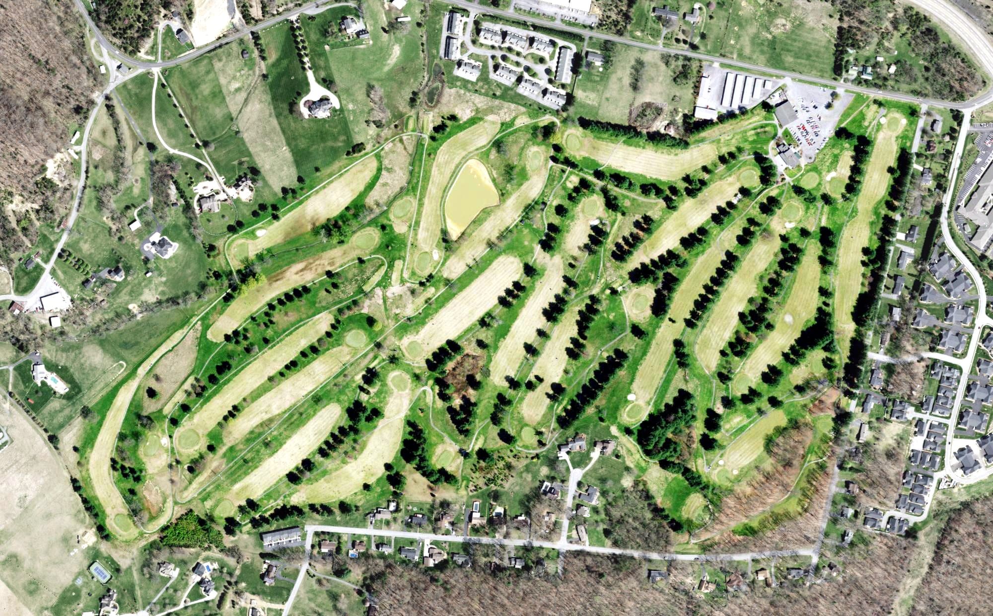 Aerial view of Tri Cities Golf Club, TN, with its hole routing marked