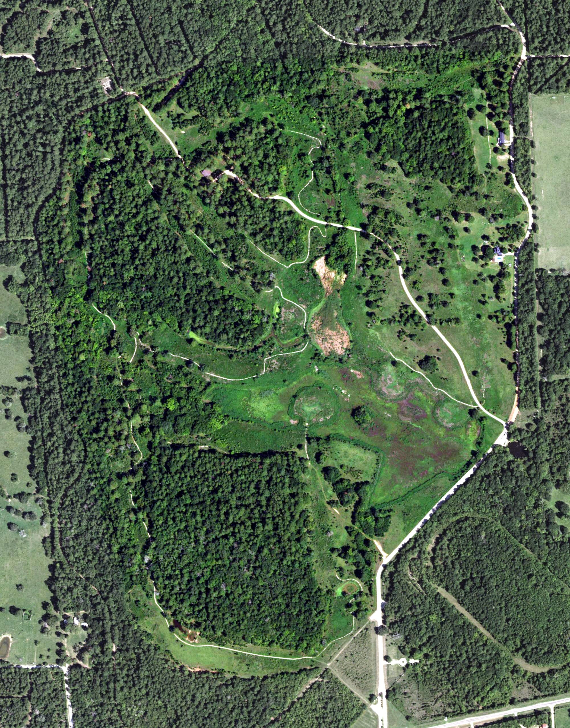 Aerial view of Bluebonnet Country Golf Course, TX, with its hole routing marked