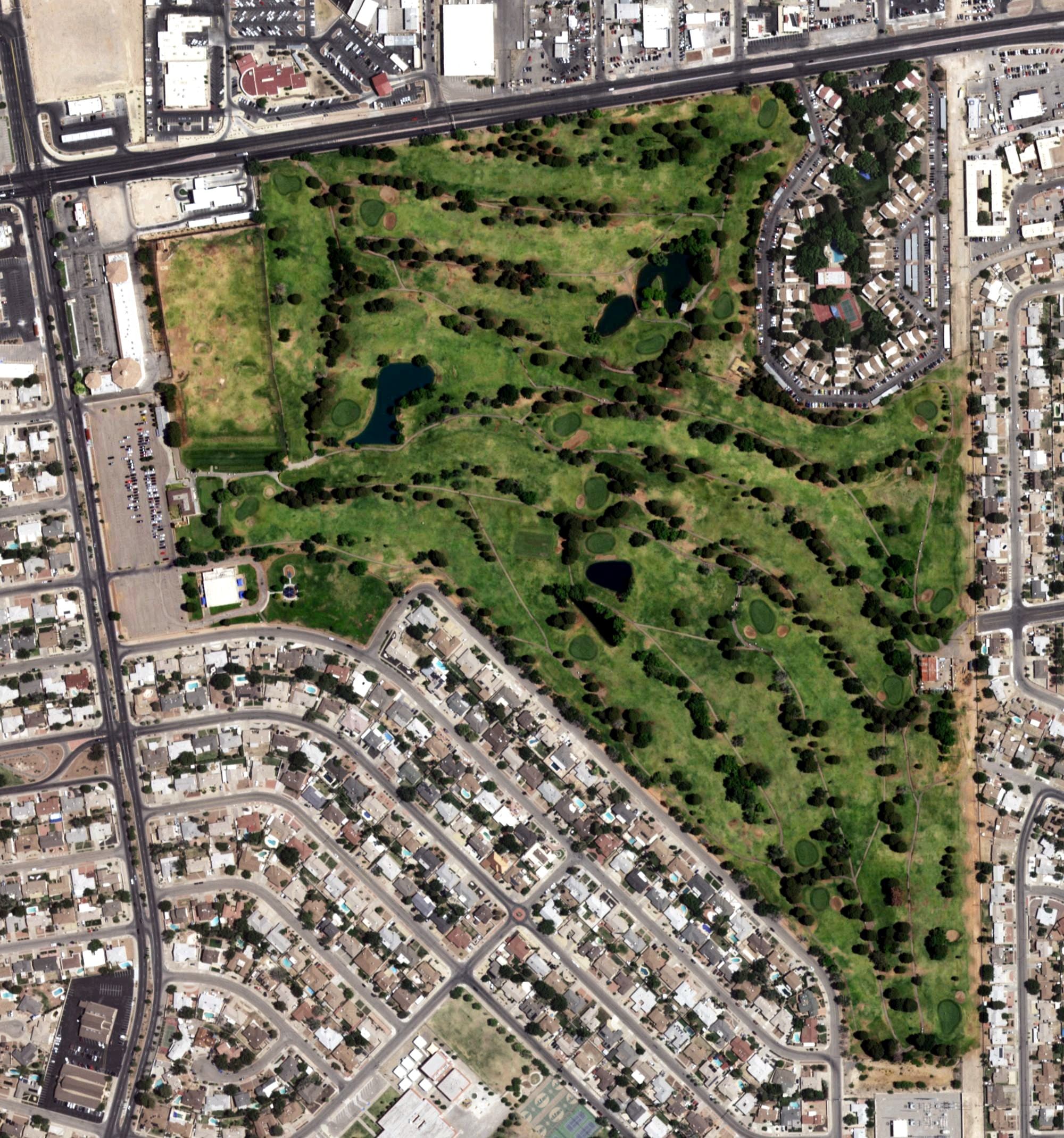 Aerial view of Lone Star Golf Club, TX, with its hole routing marked