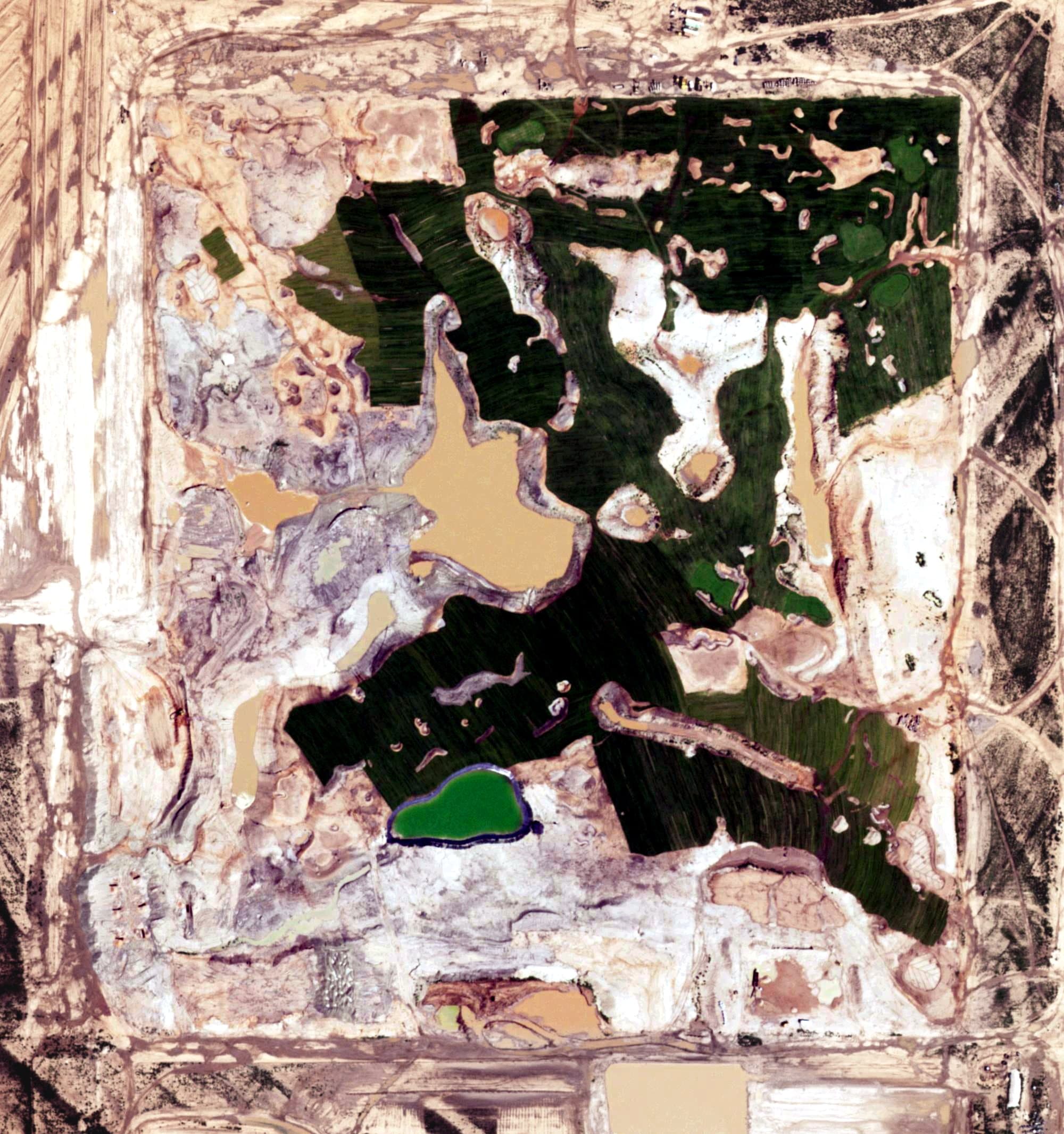 Aerial view of Red Feather Golf Club, TX, with its hole routing marked