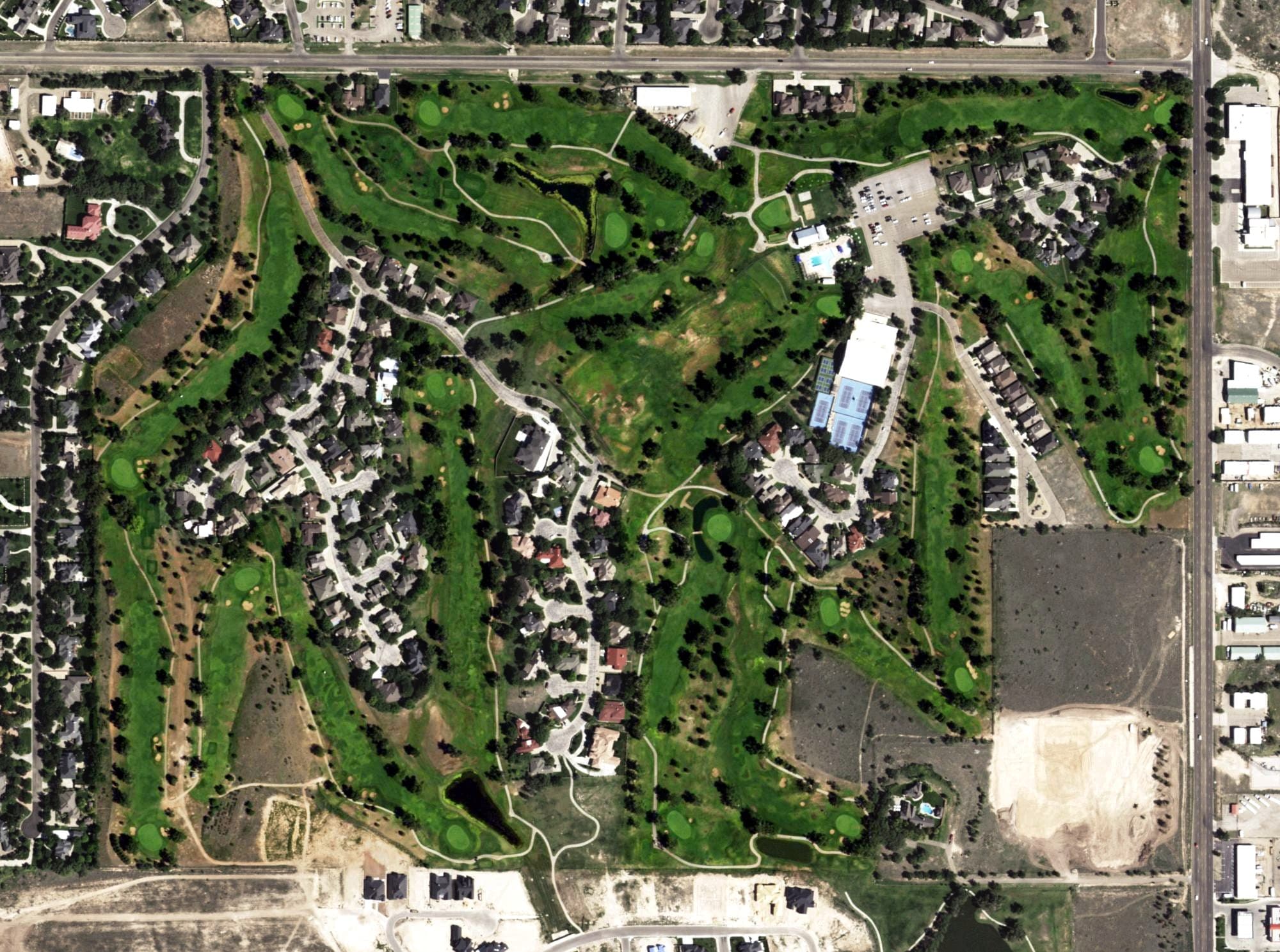 Aerial view of Tascosa Golf Club - Tascosa Course, TX, with its hole routing marked