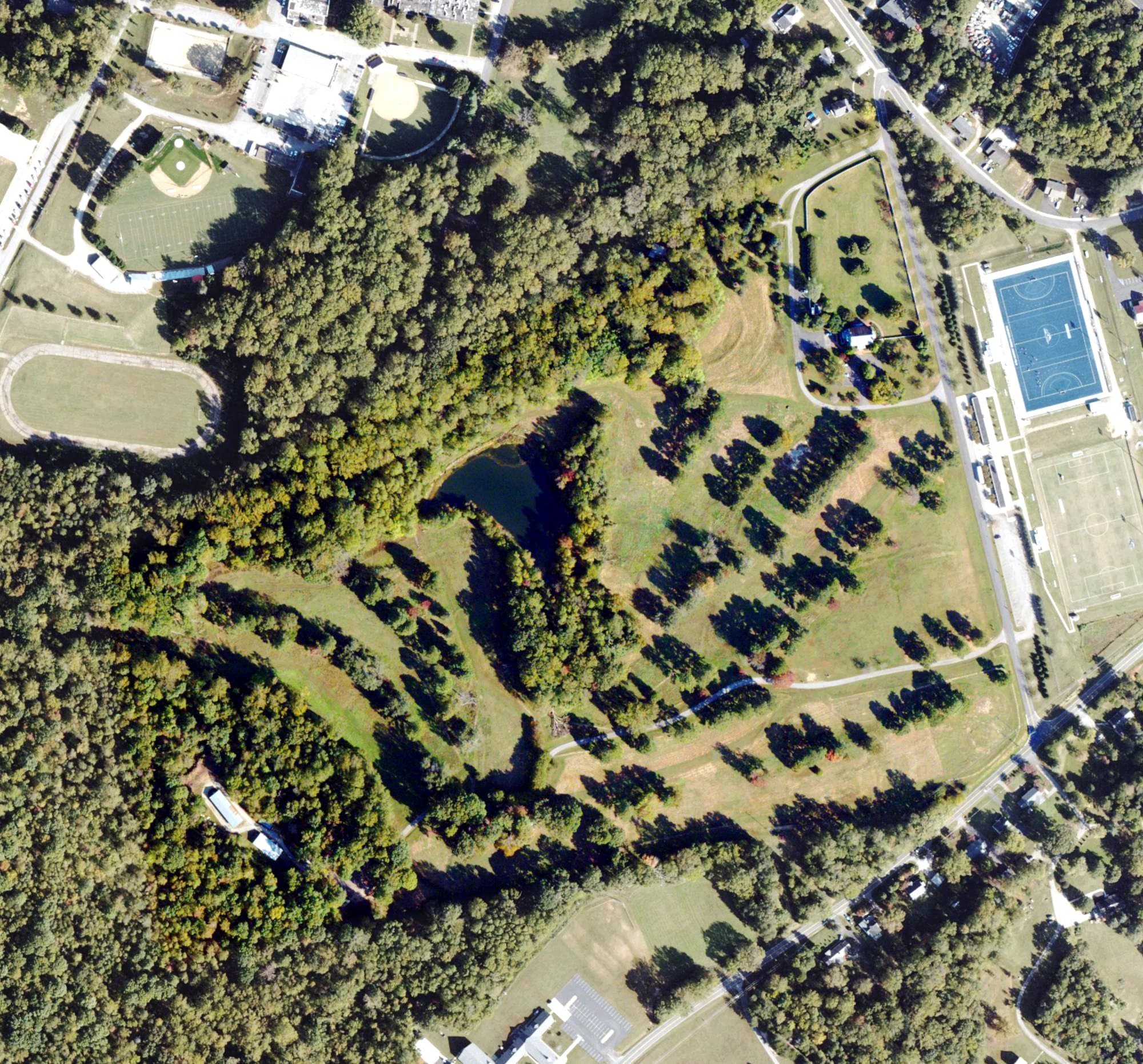 Aerial view of Longwood Golf Course, VA, with its hole routing marked