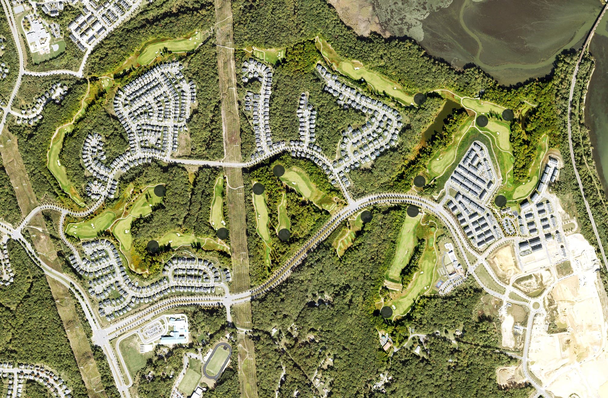 Aerial view of Potomac Shores Golf Club, VA, with its hole routing marked