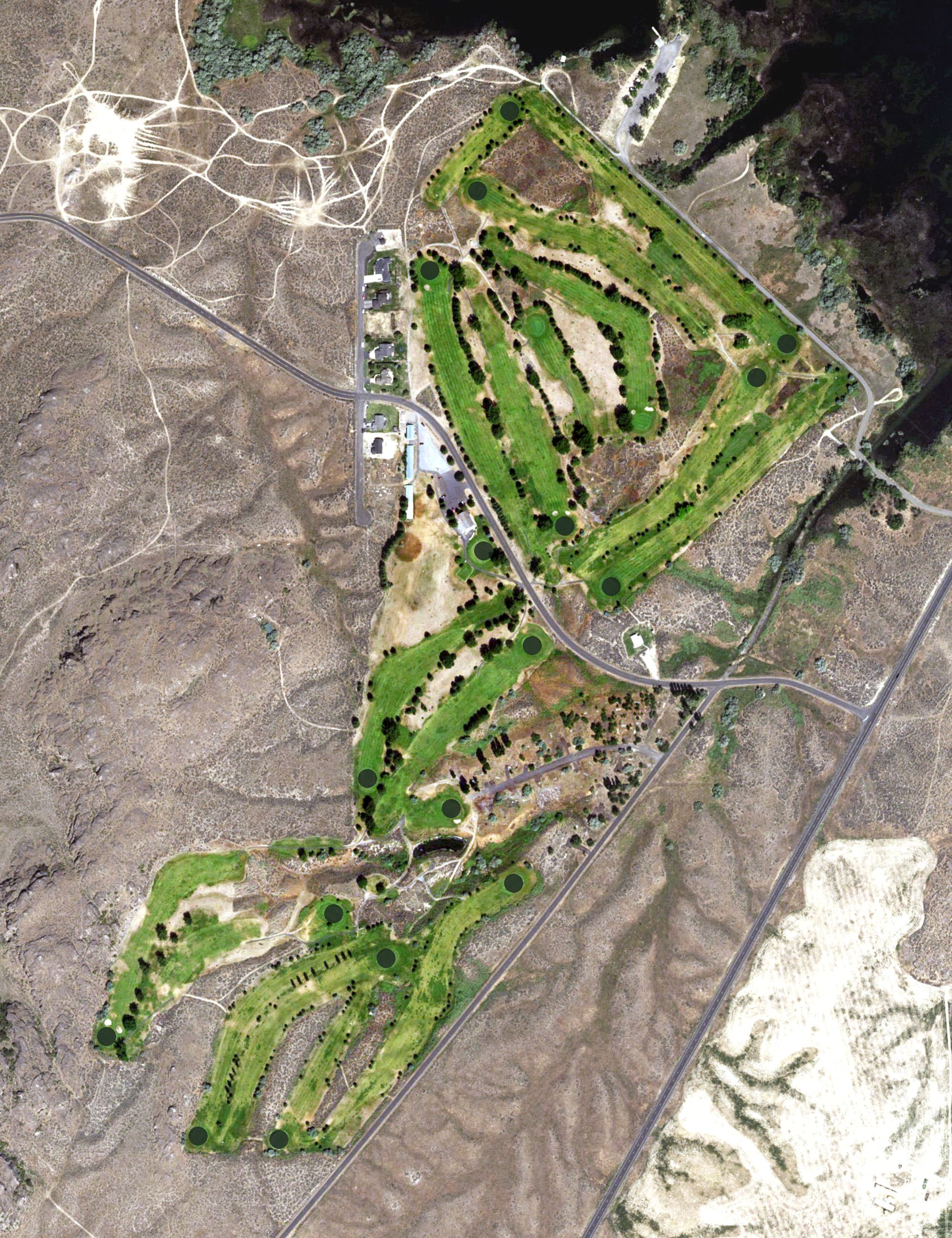 Aerial view of Coyote Ridge Golf Course, WA, with its hole routing marked