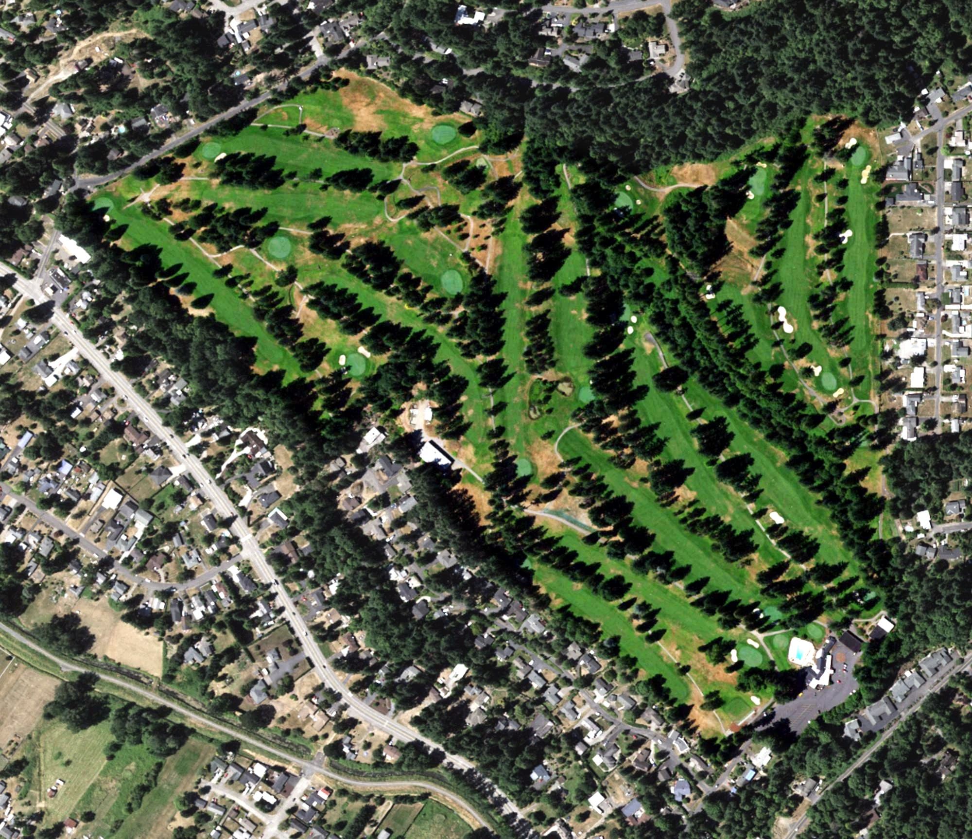 Aerial view of Longview Country Club, WA, with its hole routing marked
