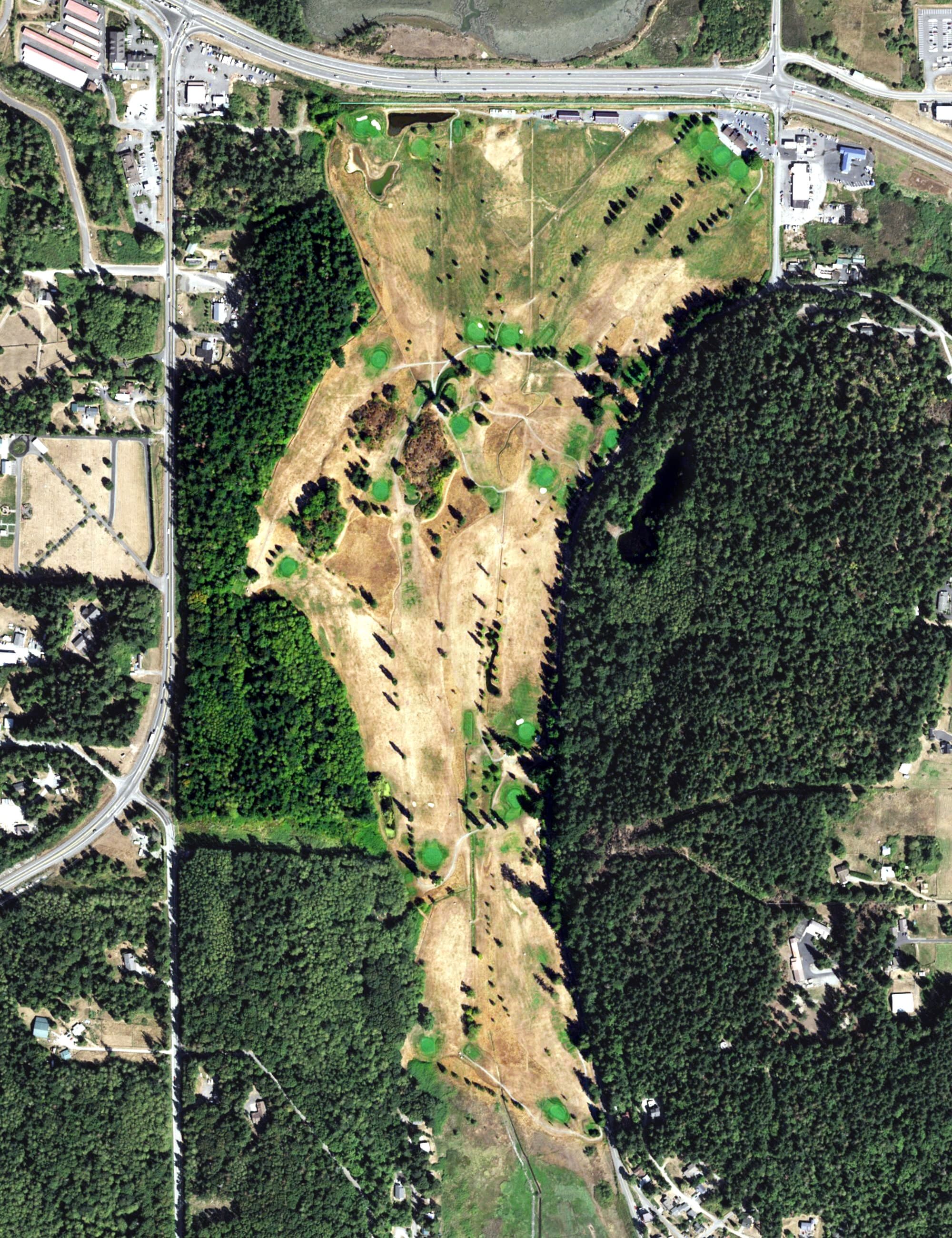 Aerial view of Swinomish Golf Links, WA, with its hole routing marked