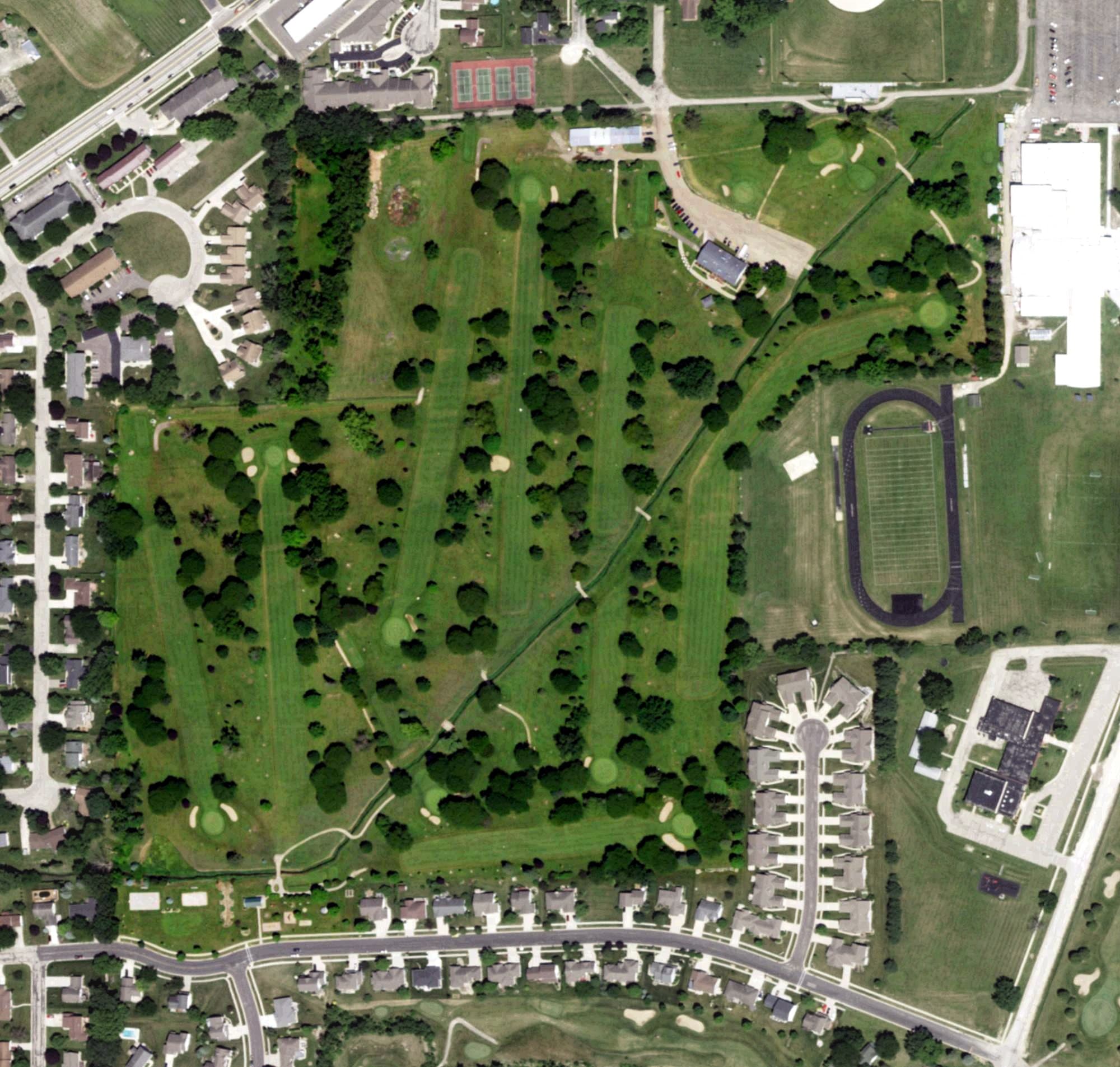 Aerial view of Columbus Country Club, WI, with its hole routing marked
