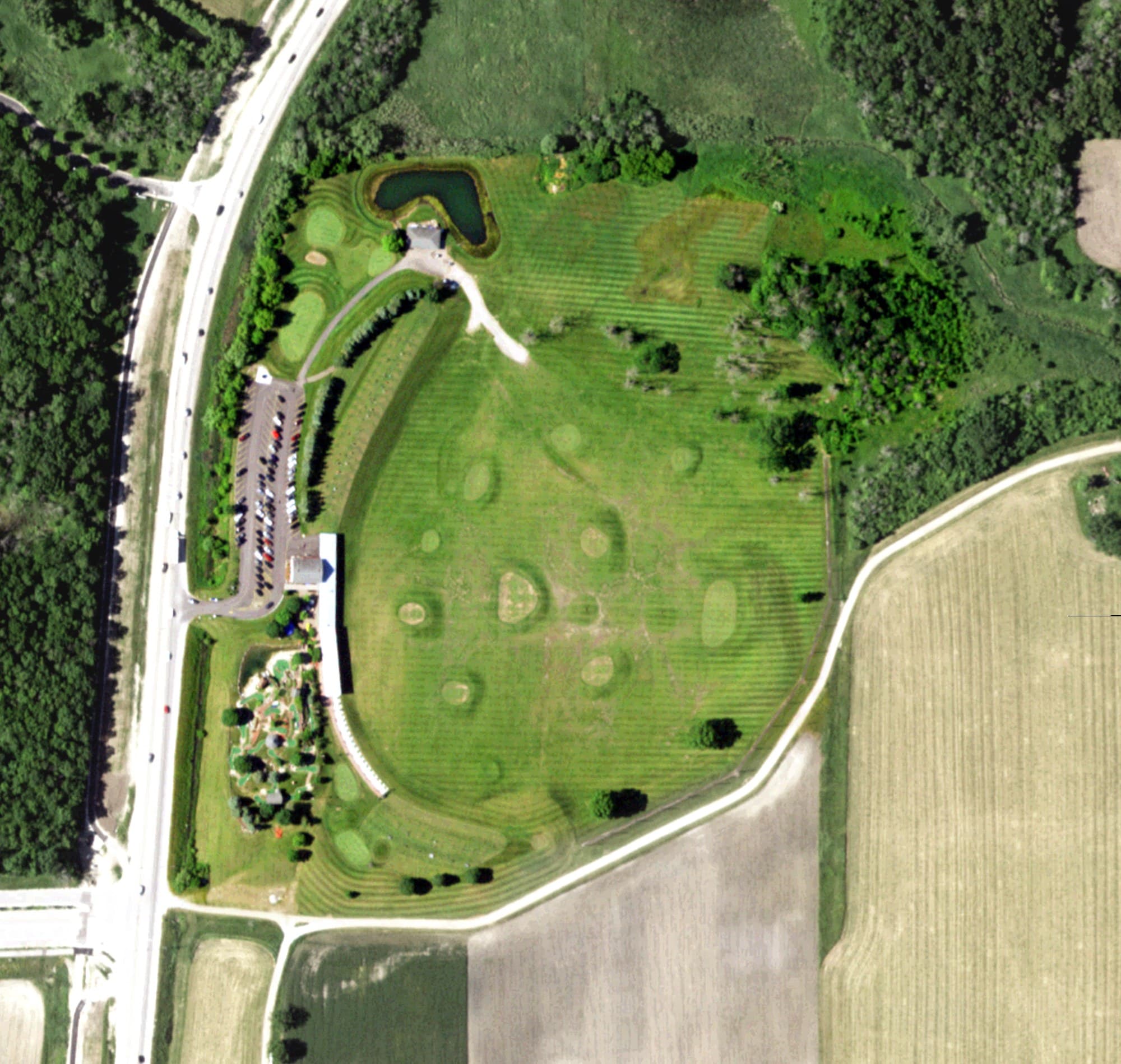 Aerial view of Moorland Road Golf Center, WI, with its hole routing marked