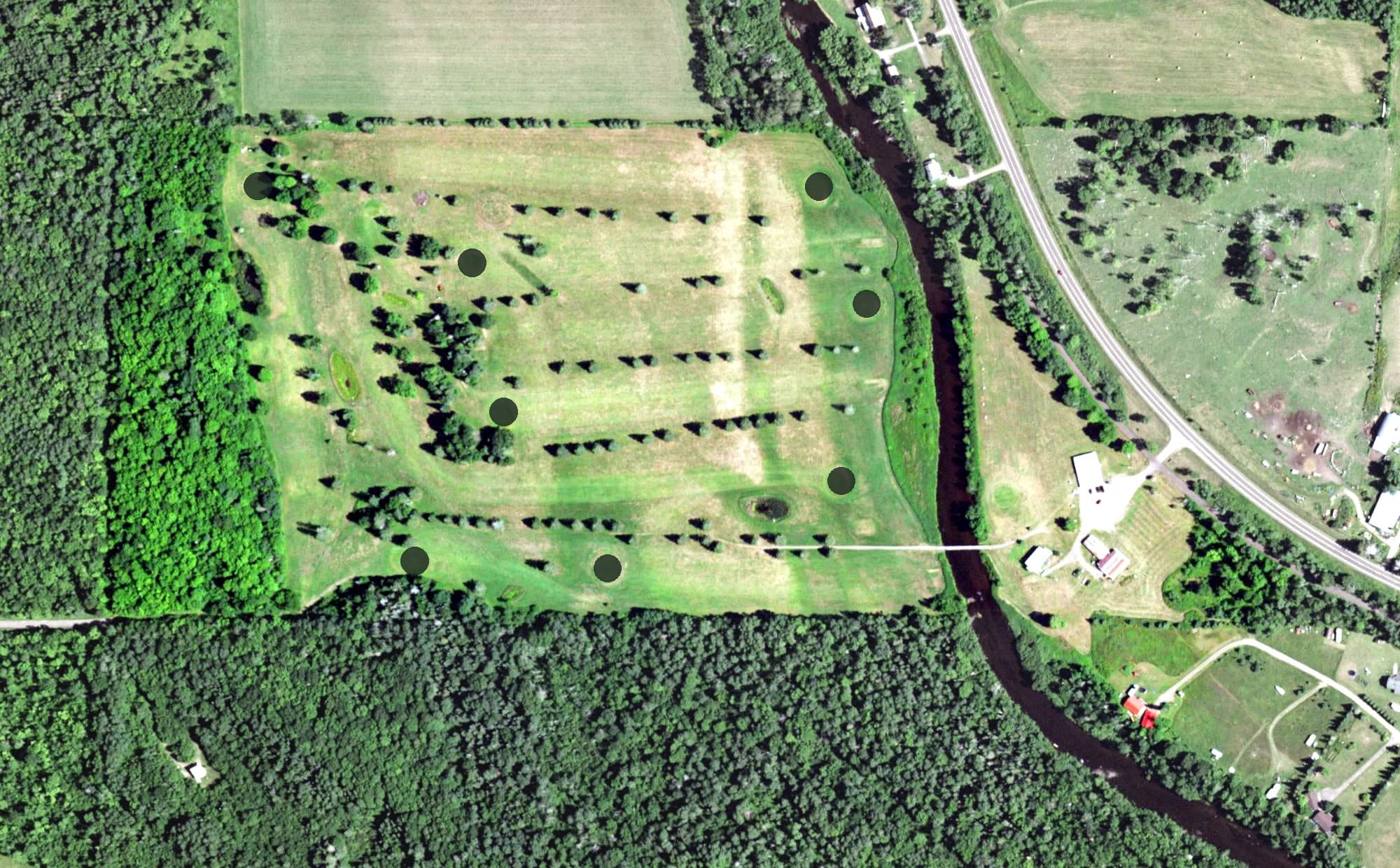 Aerial view of Riverside Golf & Recreation, WI, with its hole routing marked