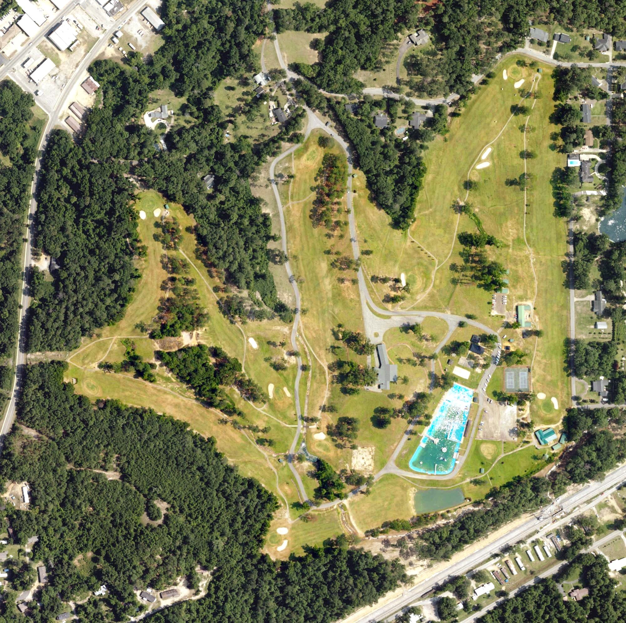 Aerial view of Jackson Links, AL, with its hole routing marked