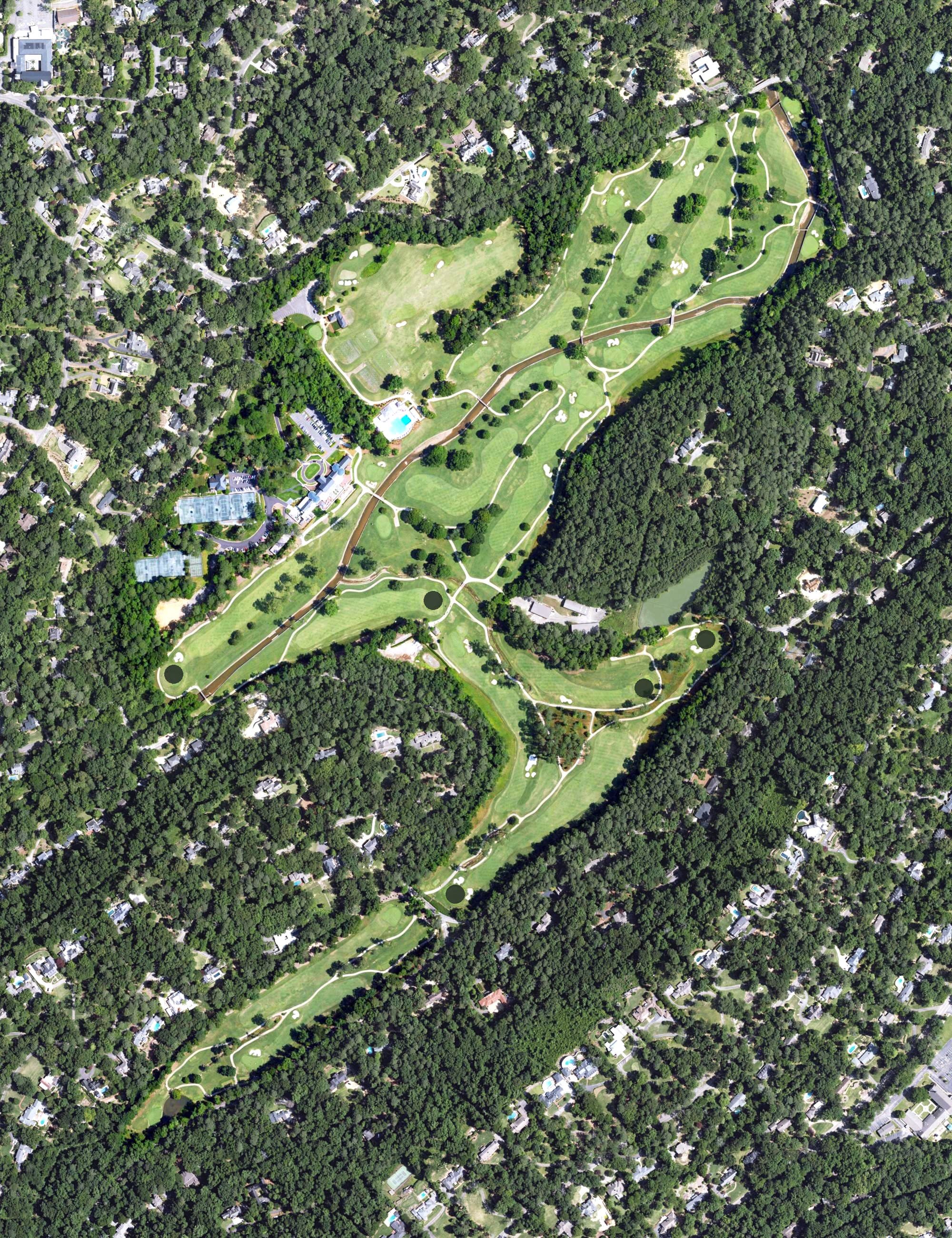 Aerial view of Mountain Brook Club, AL, with its hole routing marked