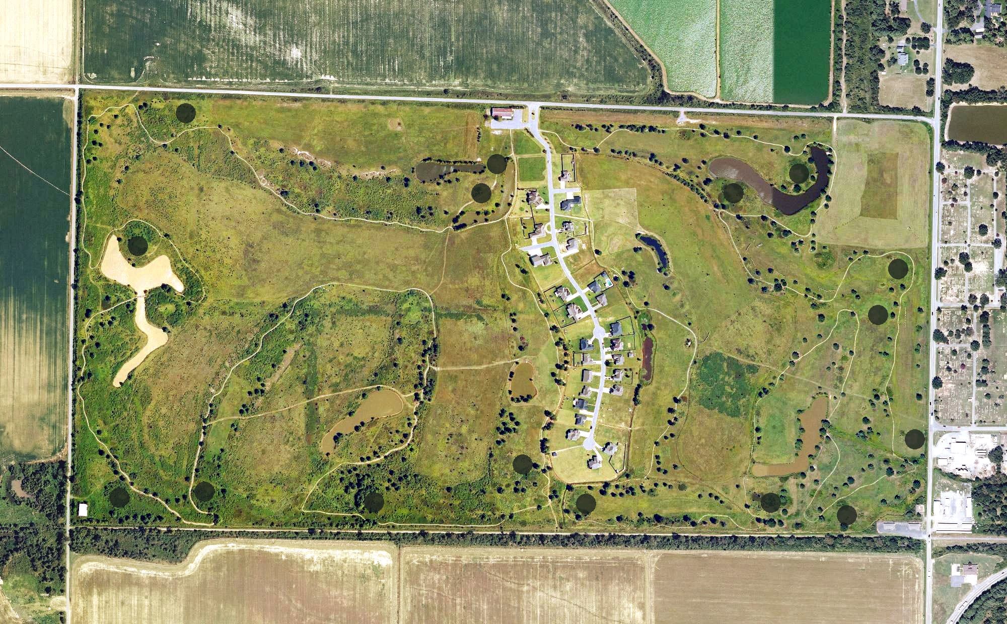 Aerial view of Lonoke Golf Course, AR, with its hole routing marked