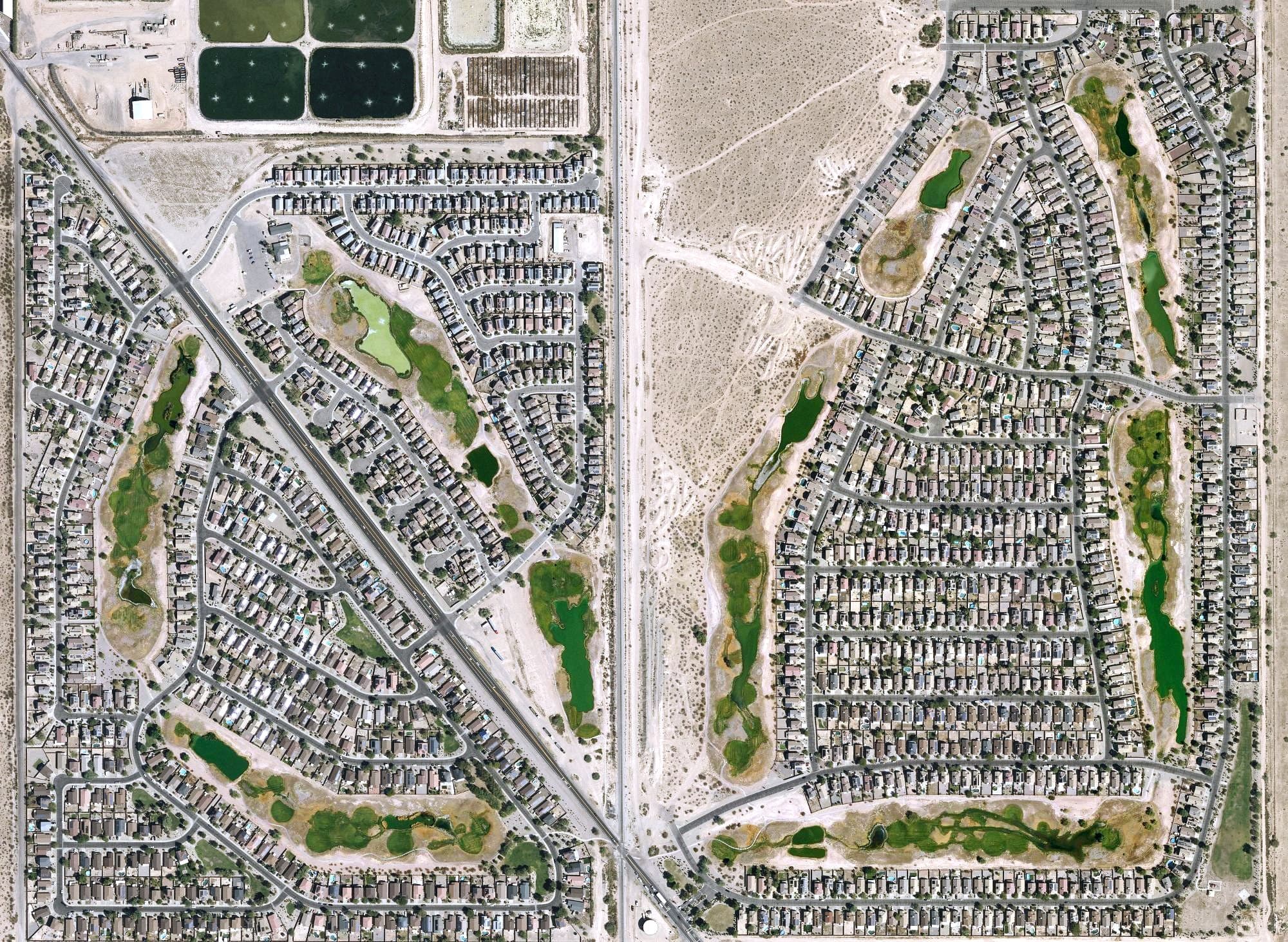 Aerial view of Golf Club at Oasis, AZ, with its hole routing marked