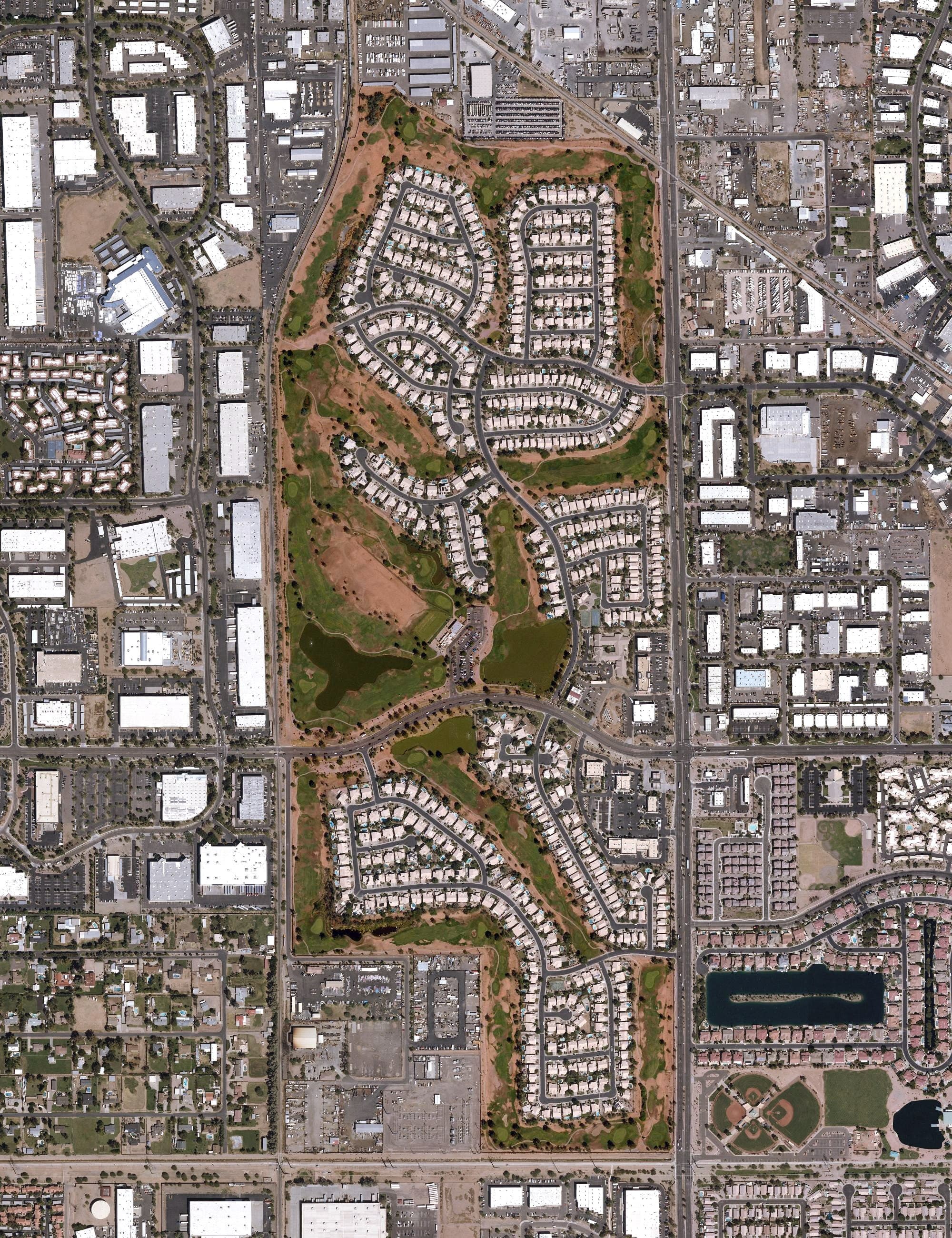 Aerial view of Kokopelli Golf Club, AZ, with its hole routing marked