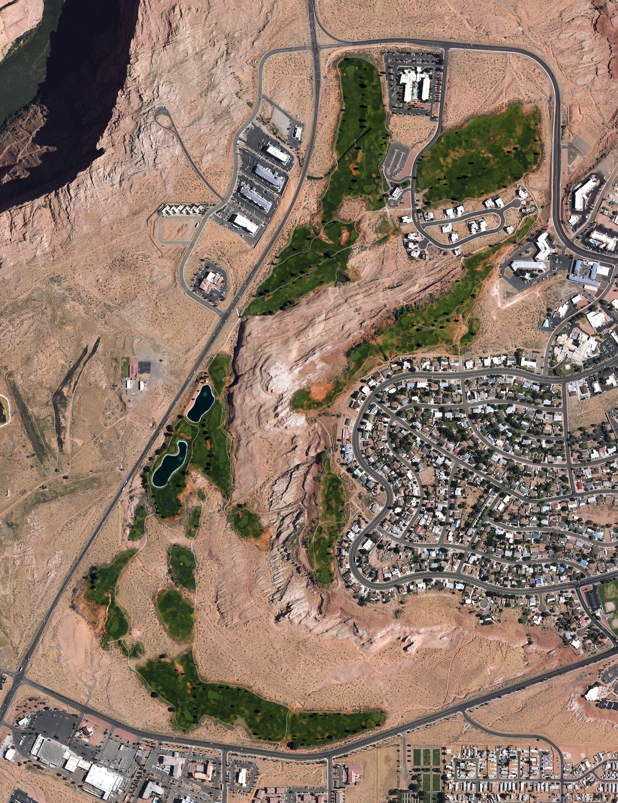 Aerial view of Lake Powell National Golf Course, AZ, with its hole routing marked