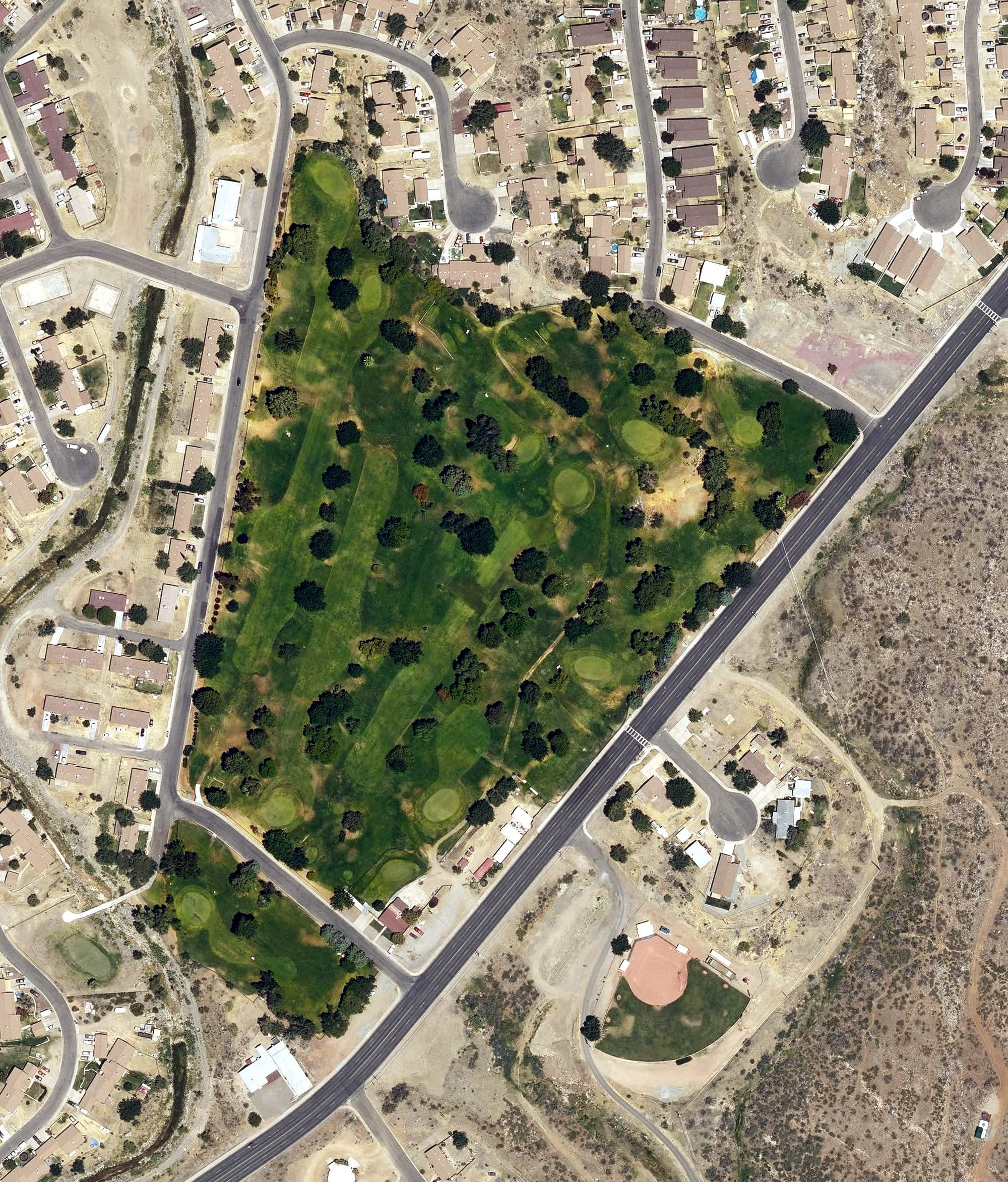 Aerial view of Mesa View Golf Course, AZ, with its hole routing marked