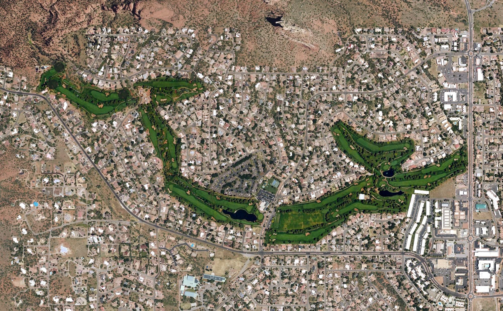 Aerial view of Oakcreek Country Club Sedona, AZ, with its hole routing marked