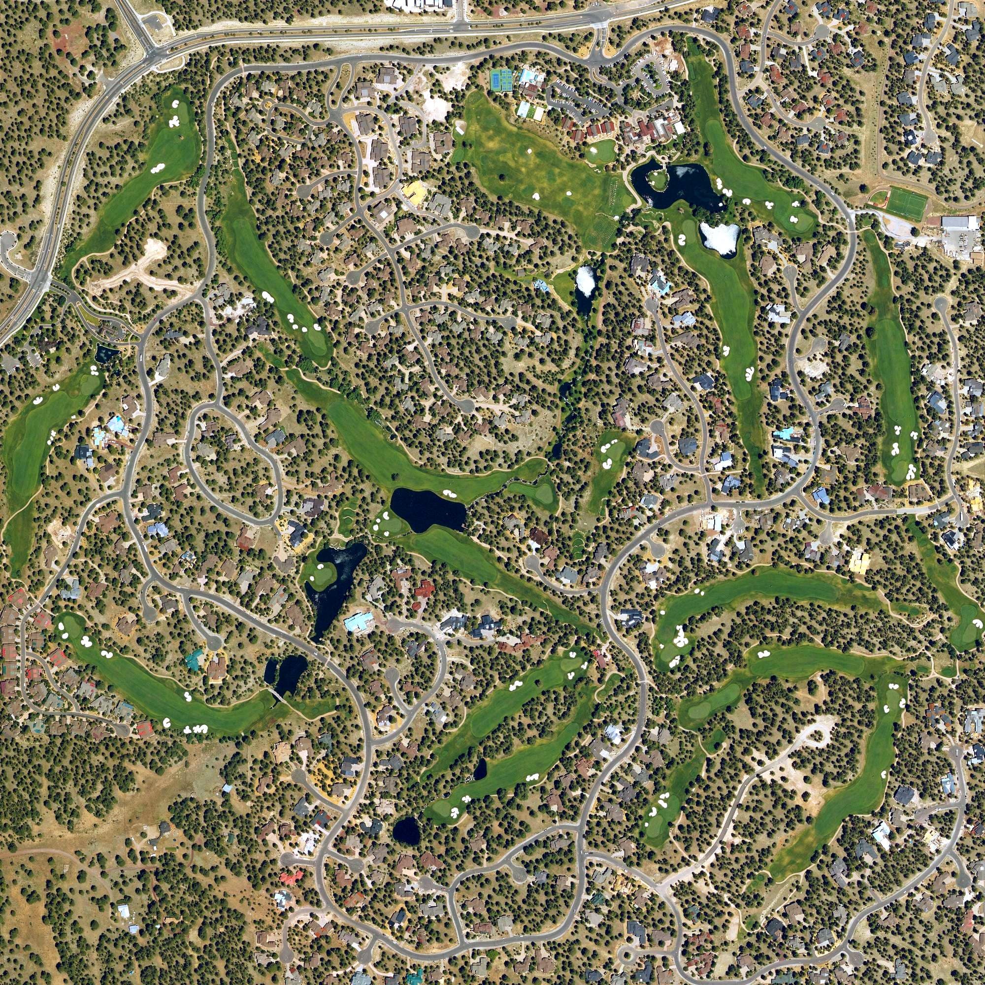 Aerial view of Pine Canyon Golf Course, AZ, with its hole routing marked