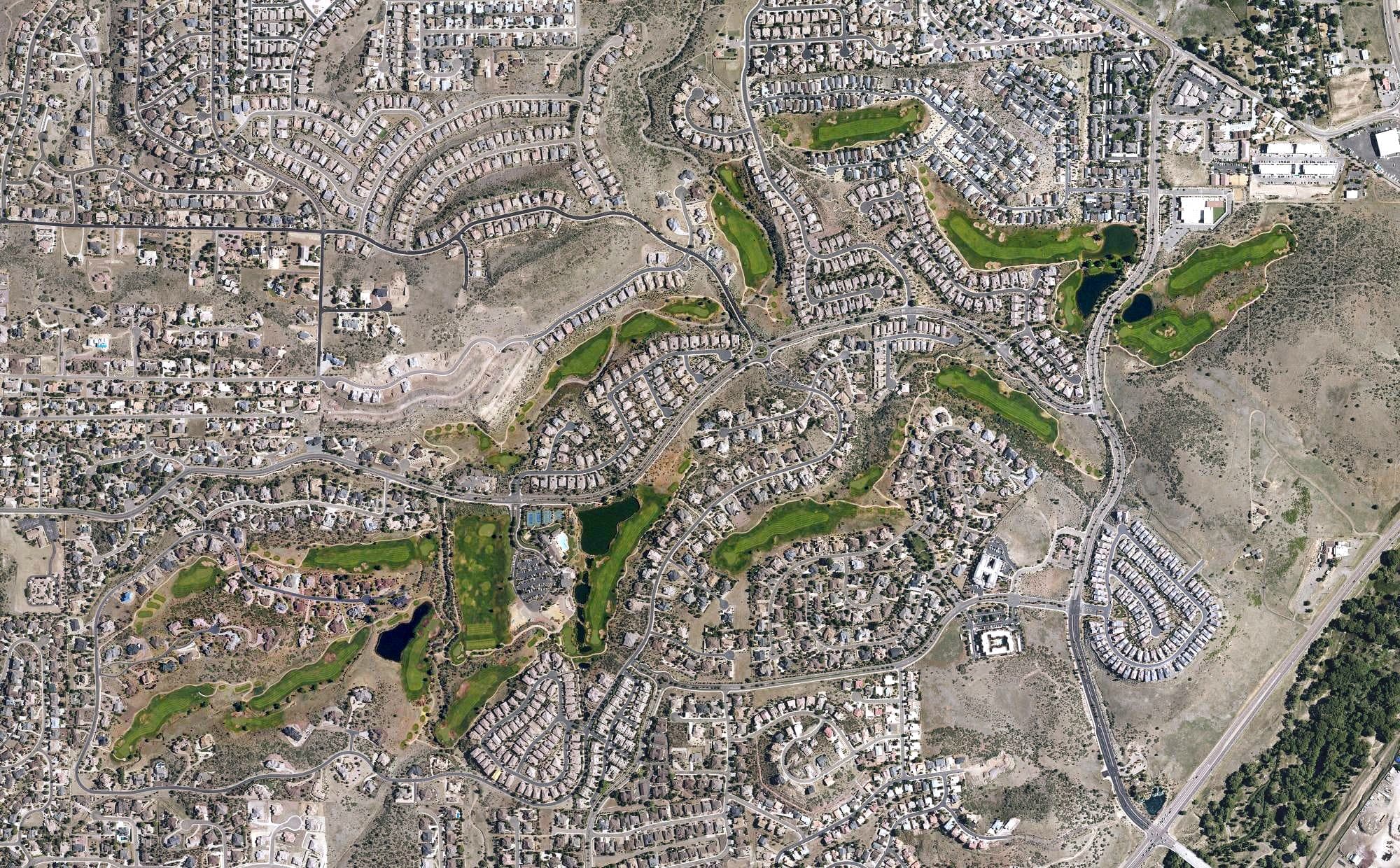 Aerial view of Prescott Lakes Golf Club, AZ, with its hole routing marked