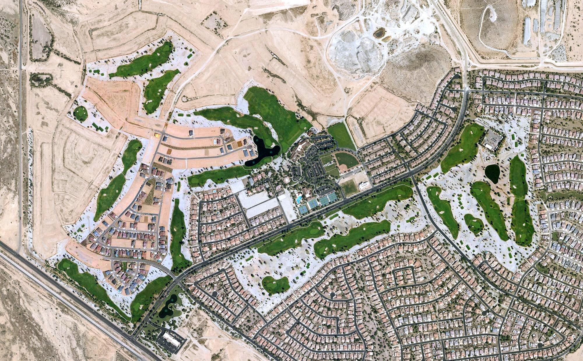 Aerial view of Robson Ranch Arizona Golf Club, AZ, with its hole routing marked