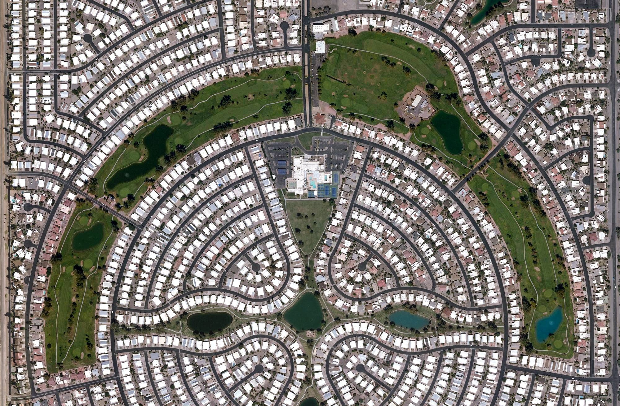 Aerial view of Sun Lakes Golf Course, AZ, with its hole routing marked