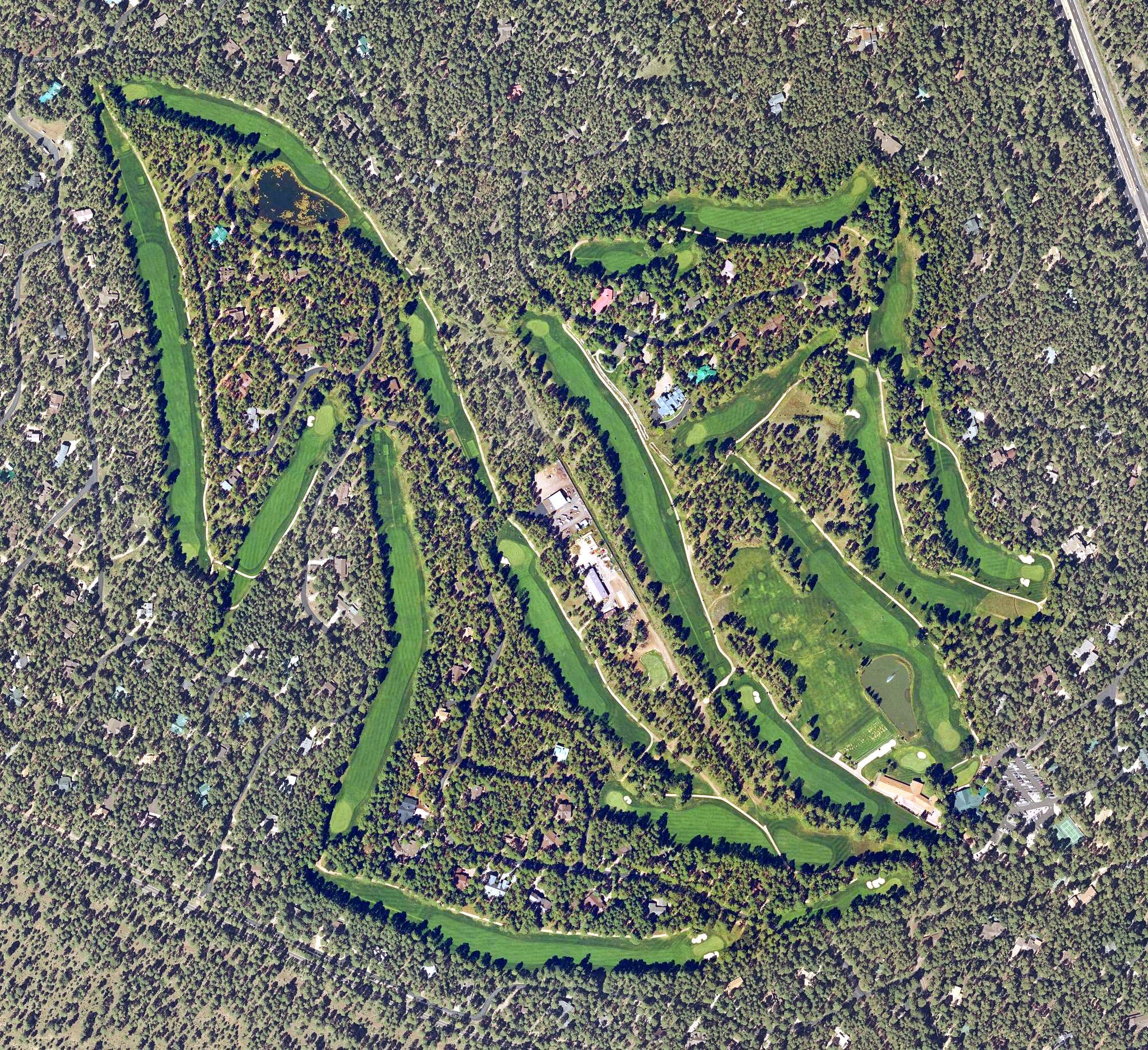 Aerial view of White Mountain Country Club, AZ, with its hole routing marked