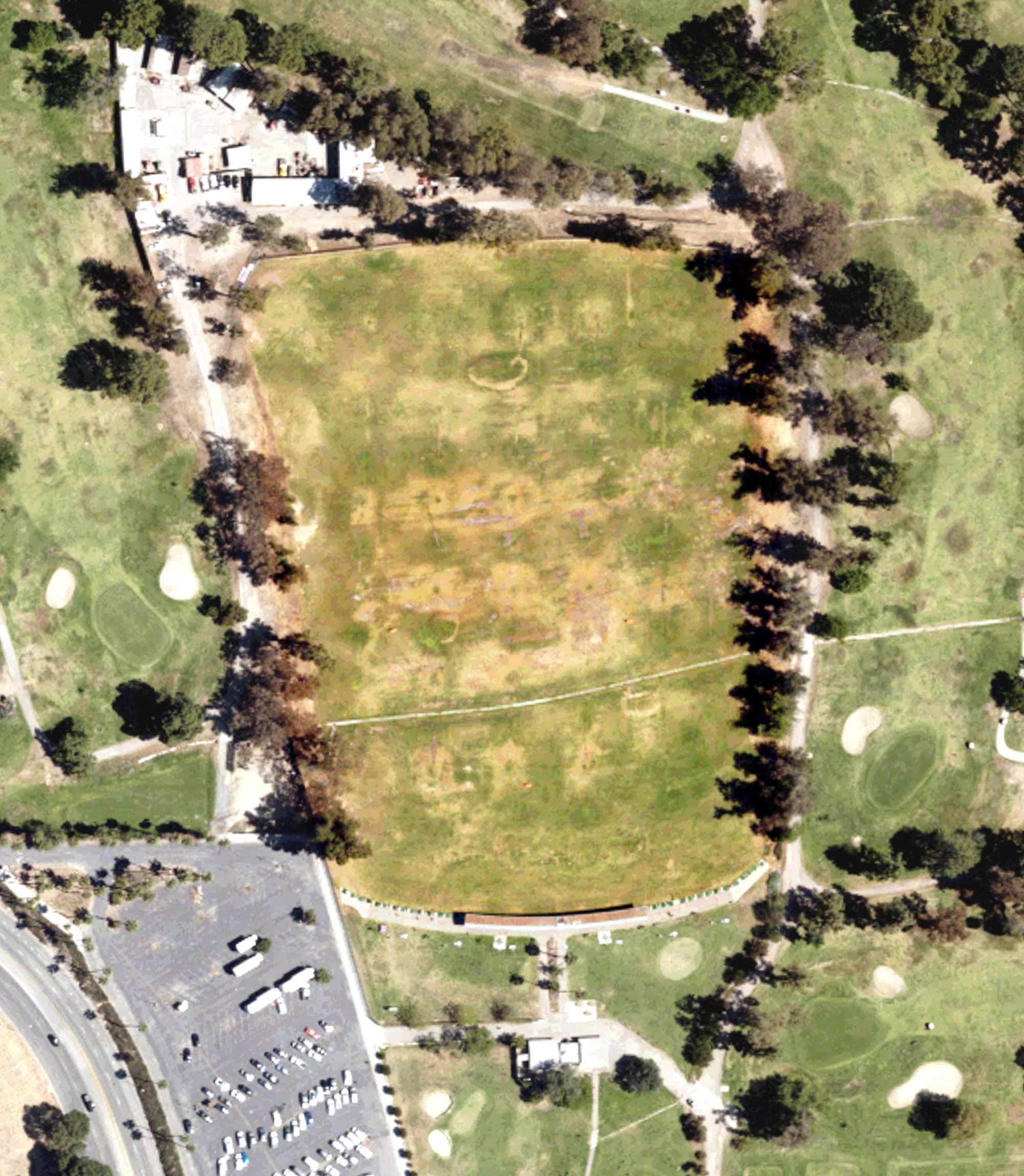 Aerial view of Driving Range, CA, with its hole routing marked