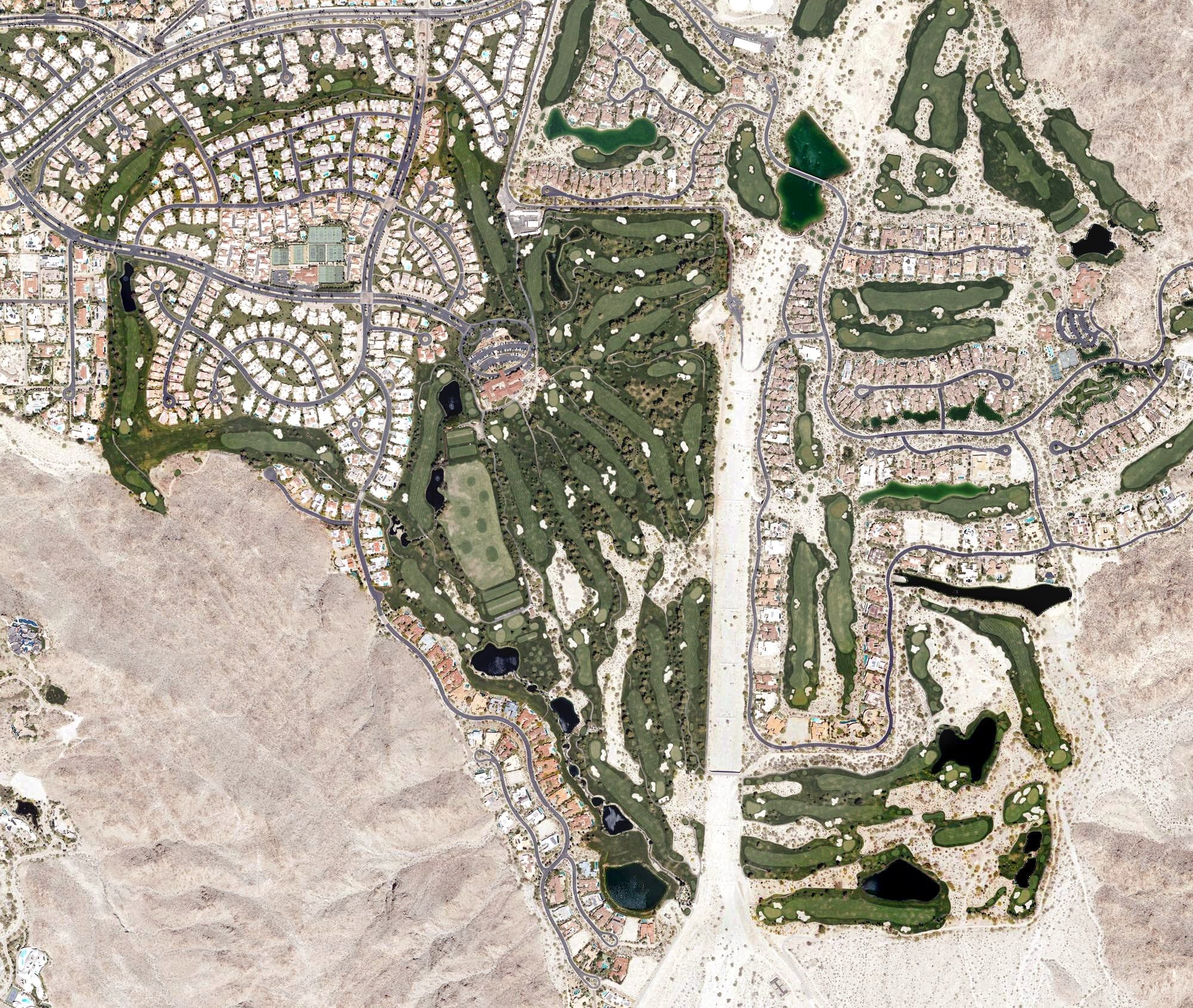 Aerial view of Ironwood Country Club, CA, with its hole routing marked