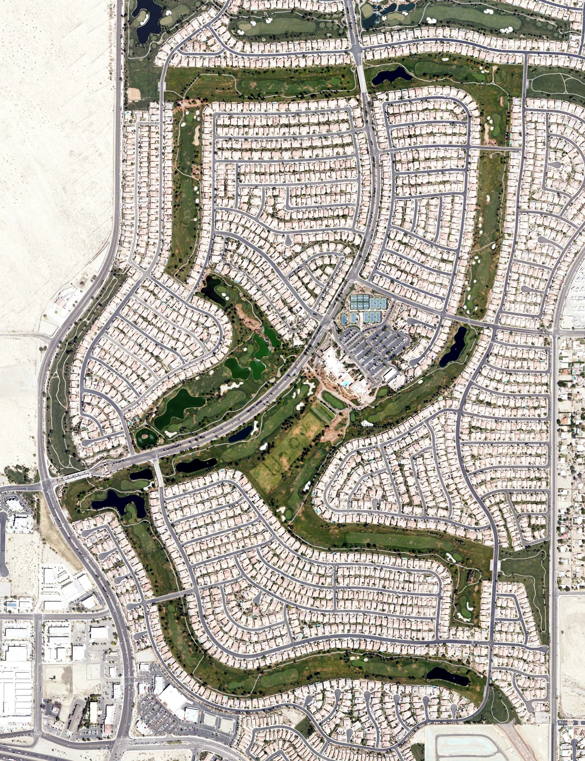 Aerial view of Mountain Vista Golf Club - Santa Rosa Course, CA, with its hole routing marked