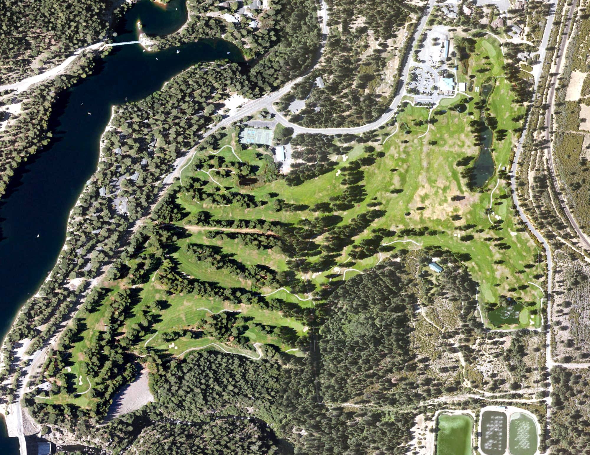 Aerial view of Mt. Shasta Resort, CA, with its hole routing marked