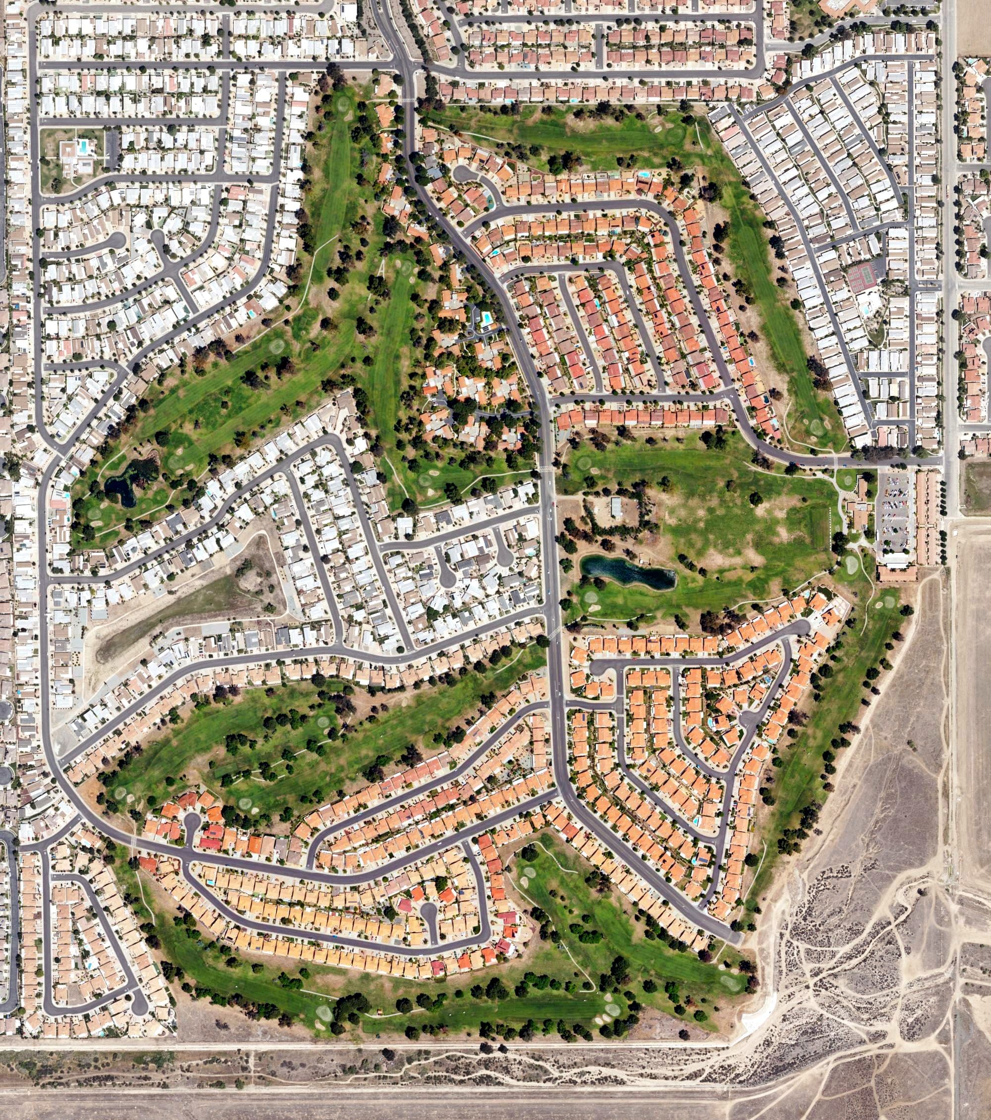 Aerial view of Seven Hills Golf Club, CA, with its hole routing marked