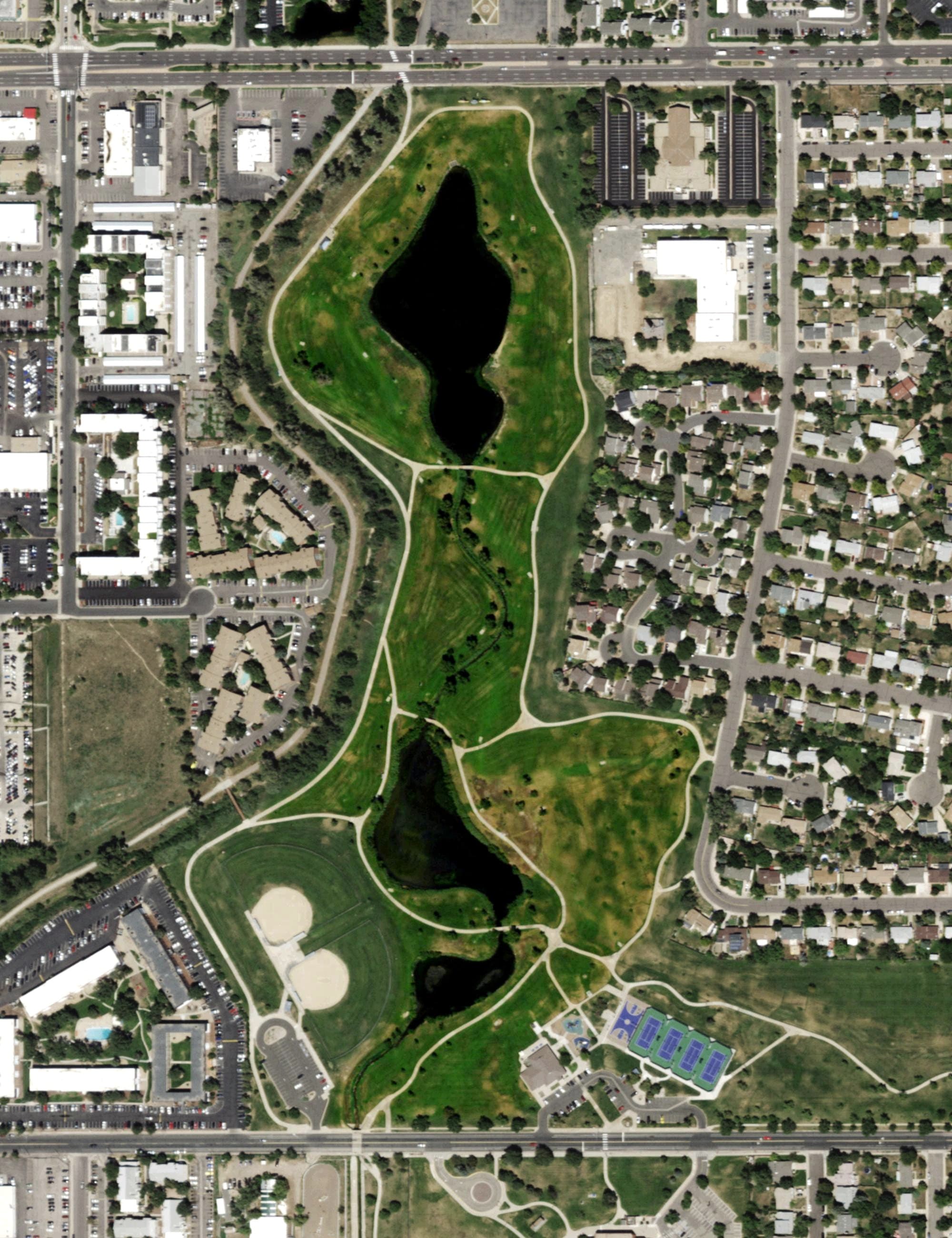 Aerial view of Expo Park Disc Golf Course, CO, with its hole routing marked