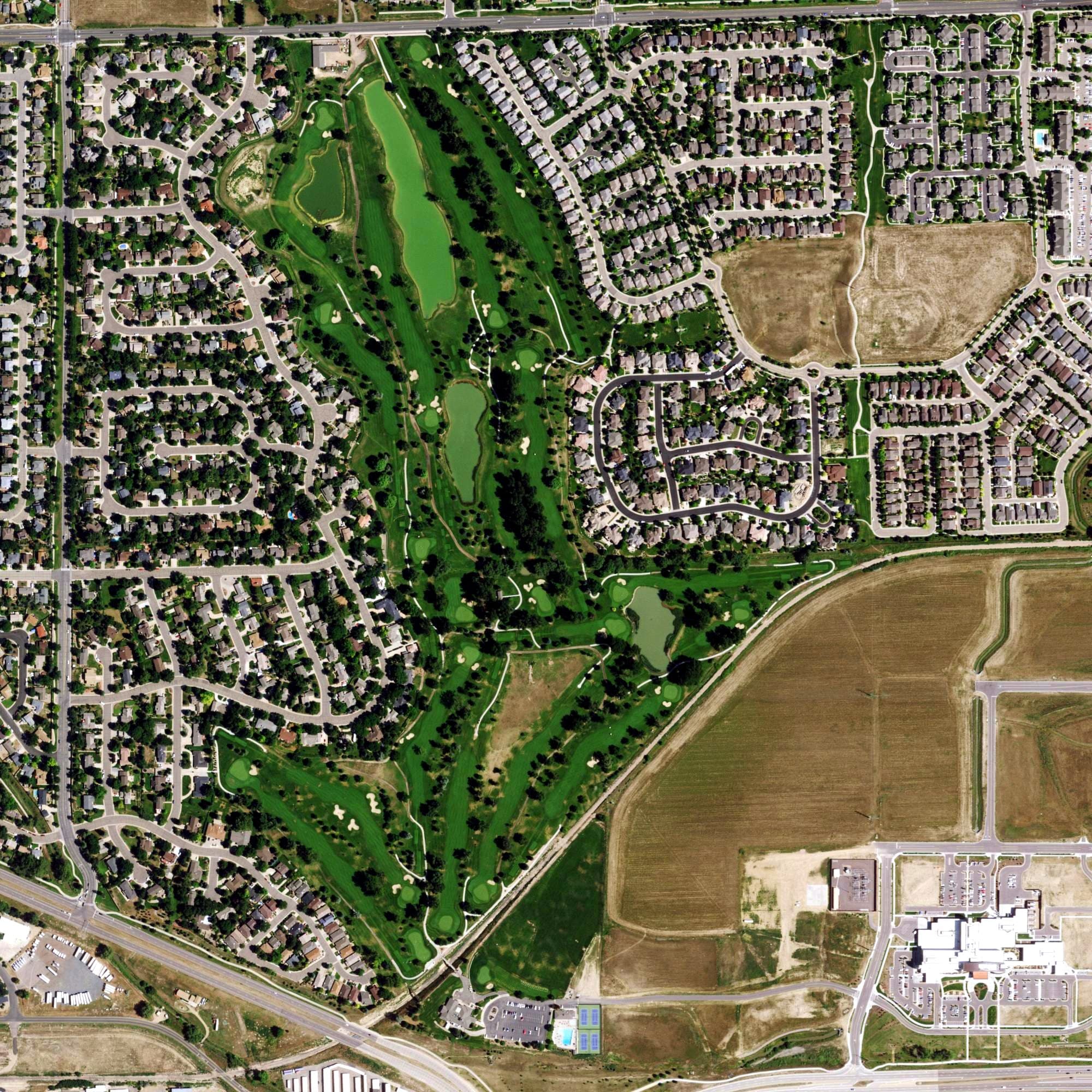 Aerial view of The Fox Hill Club, CO, with its hole routing marked