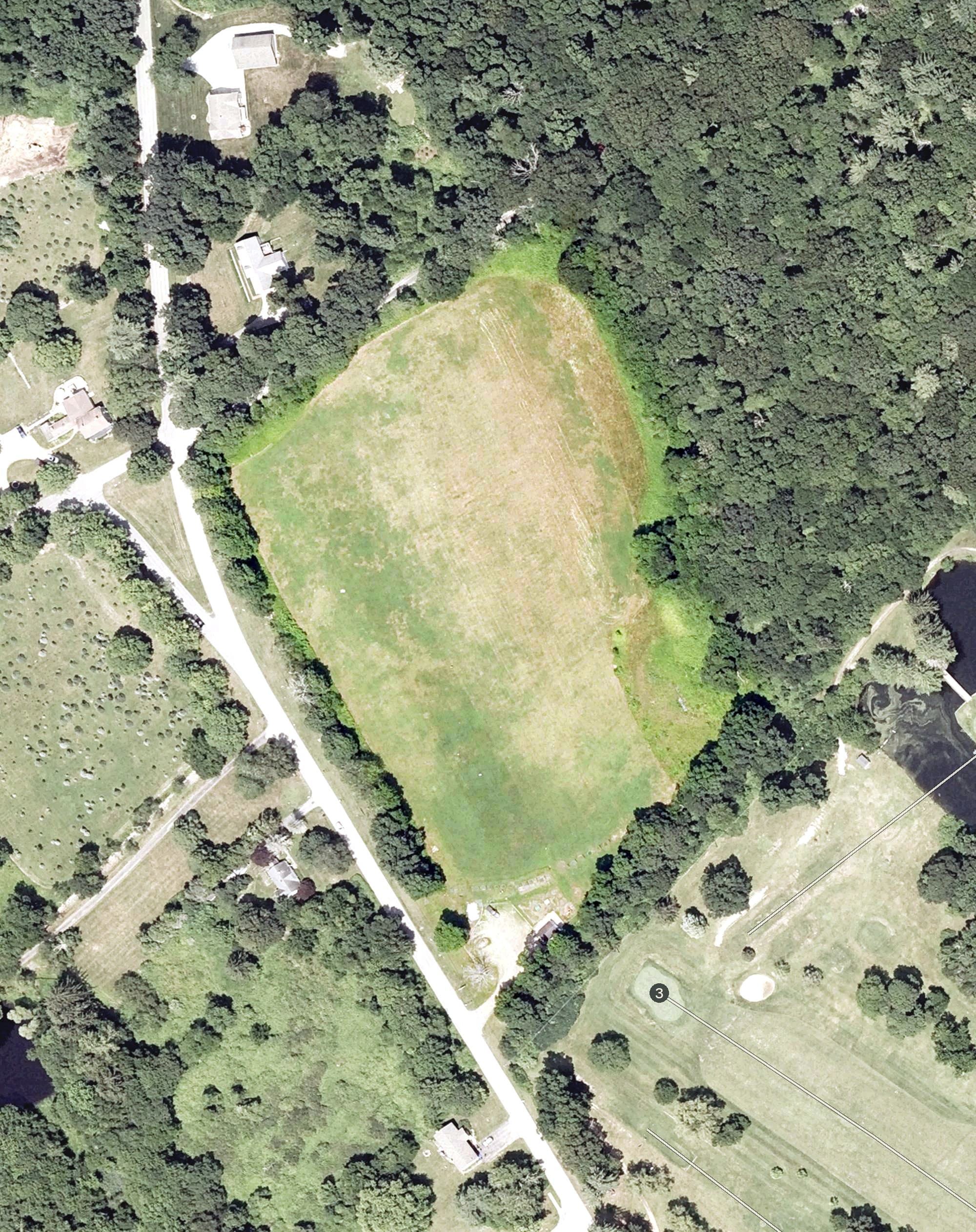 Aerial view of Colchester Driving Range, CT, with its hole routing marked