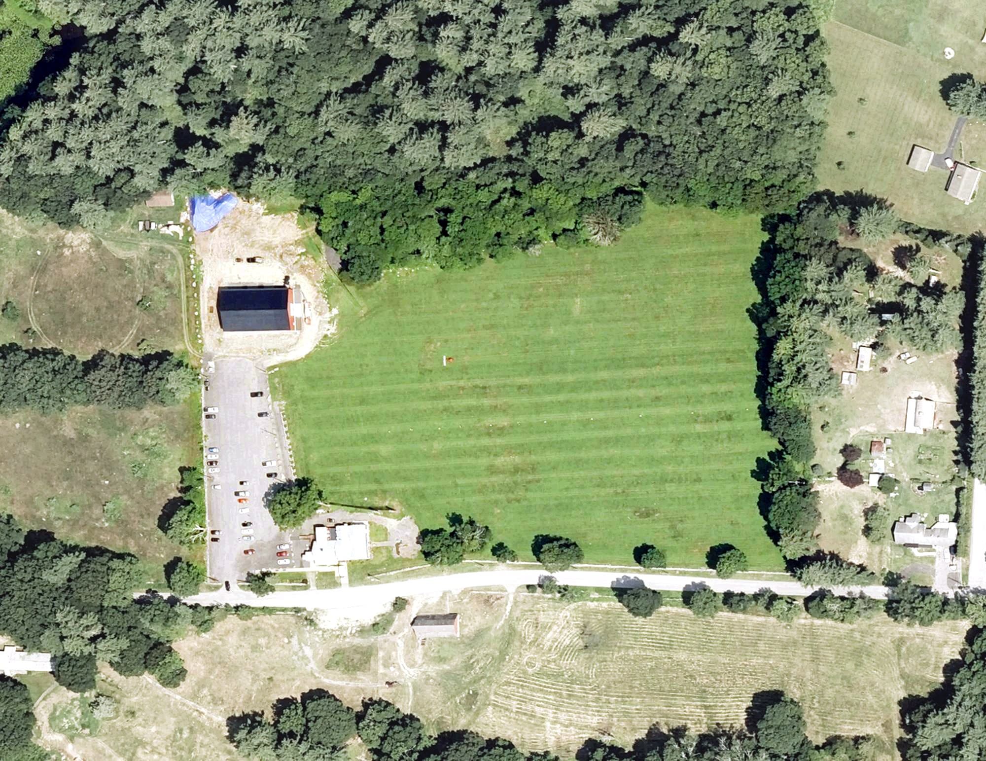 Aerial view of Countryview Driving Range, CT, with its hole routing marked