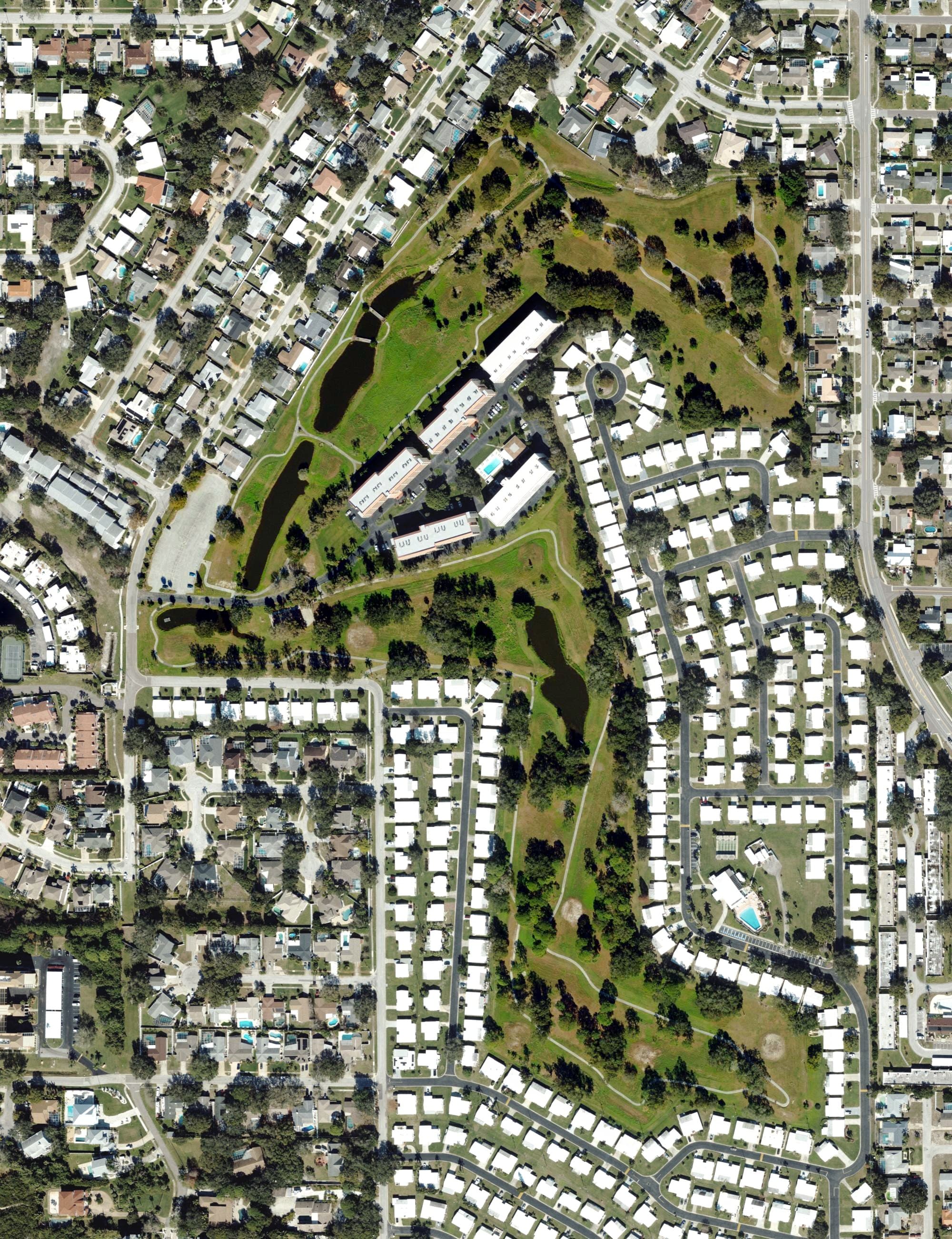 Aerial view of Baypointe Golf Course, FL, with its hole routing marked