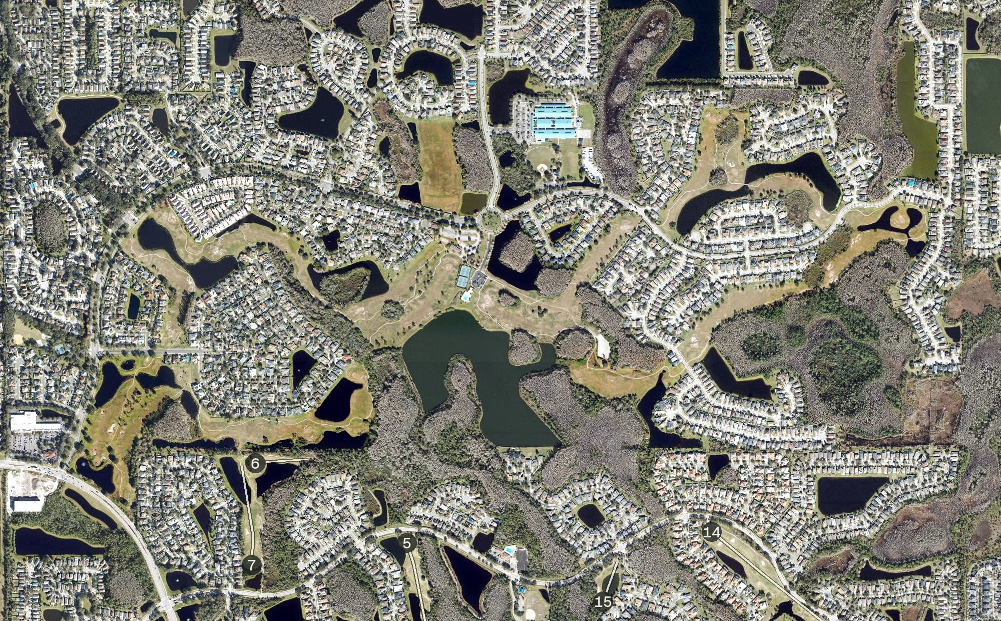 Aerial view of Eastwood Golf Club, FL, with its hole routing marked
