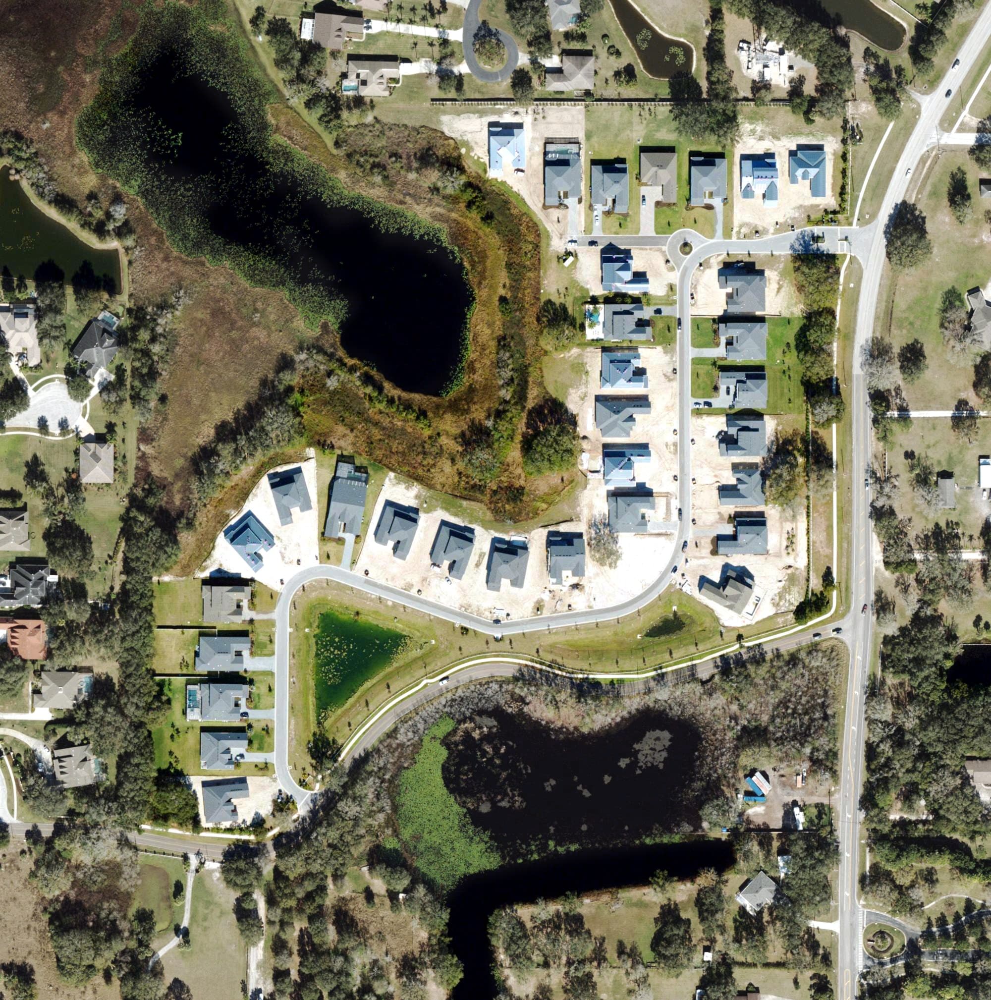 Aerial view of Lutz Executive Golf Center, FL, with its hole routing marked