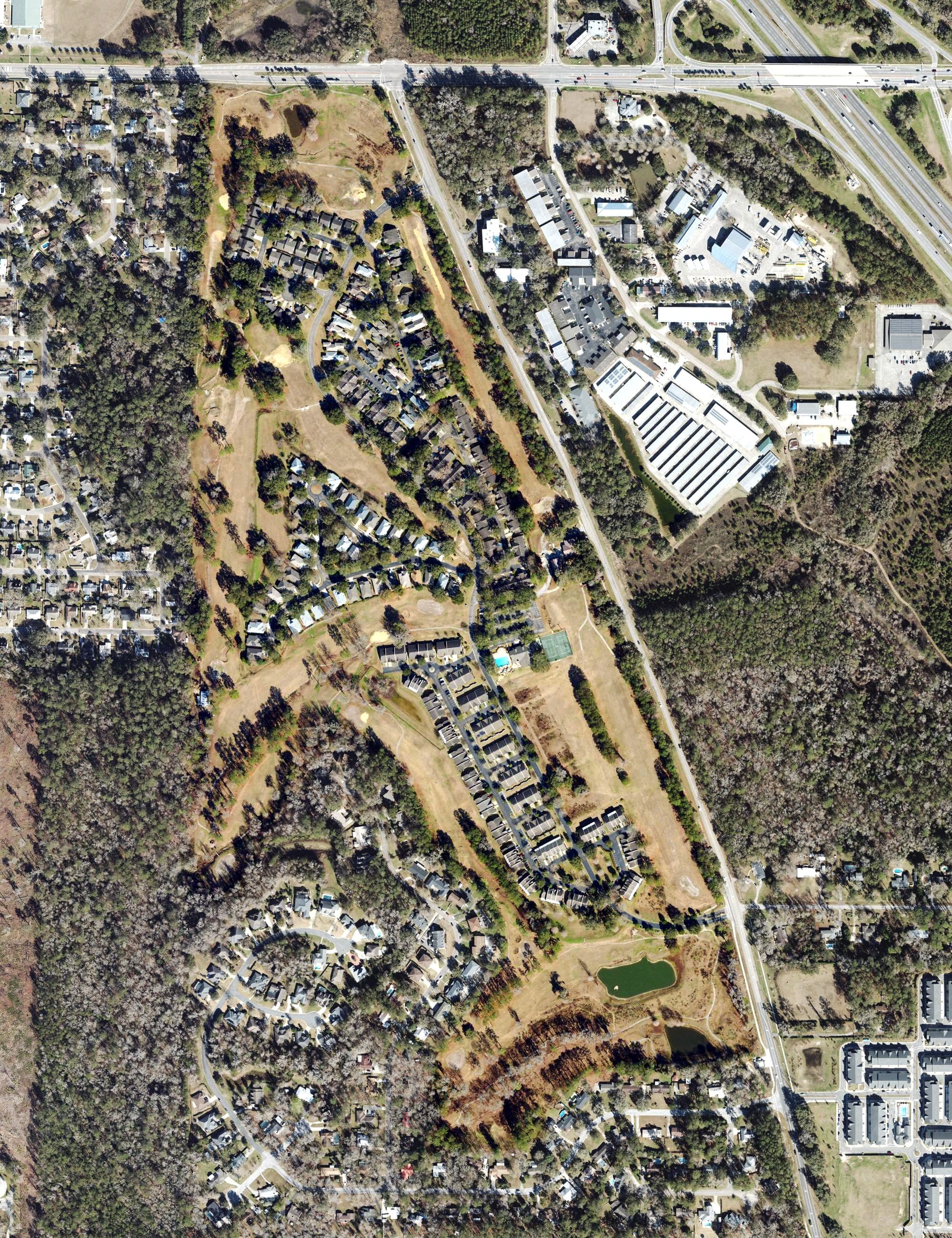 Aerial view of Meadowbrook Golf Club, FL, with its hole routing marked