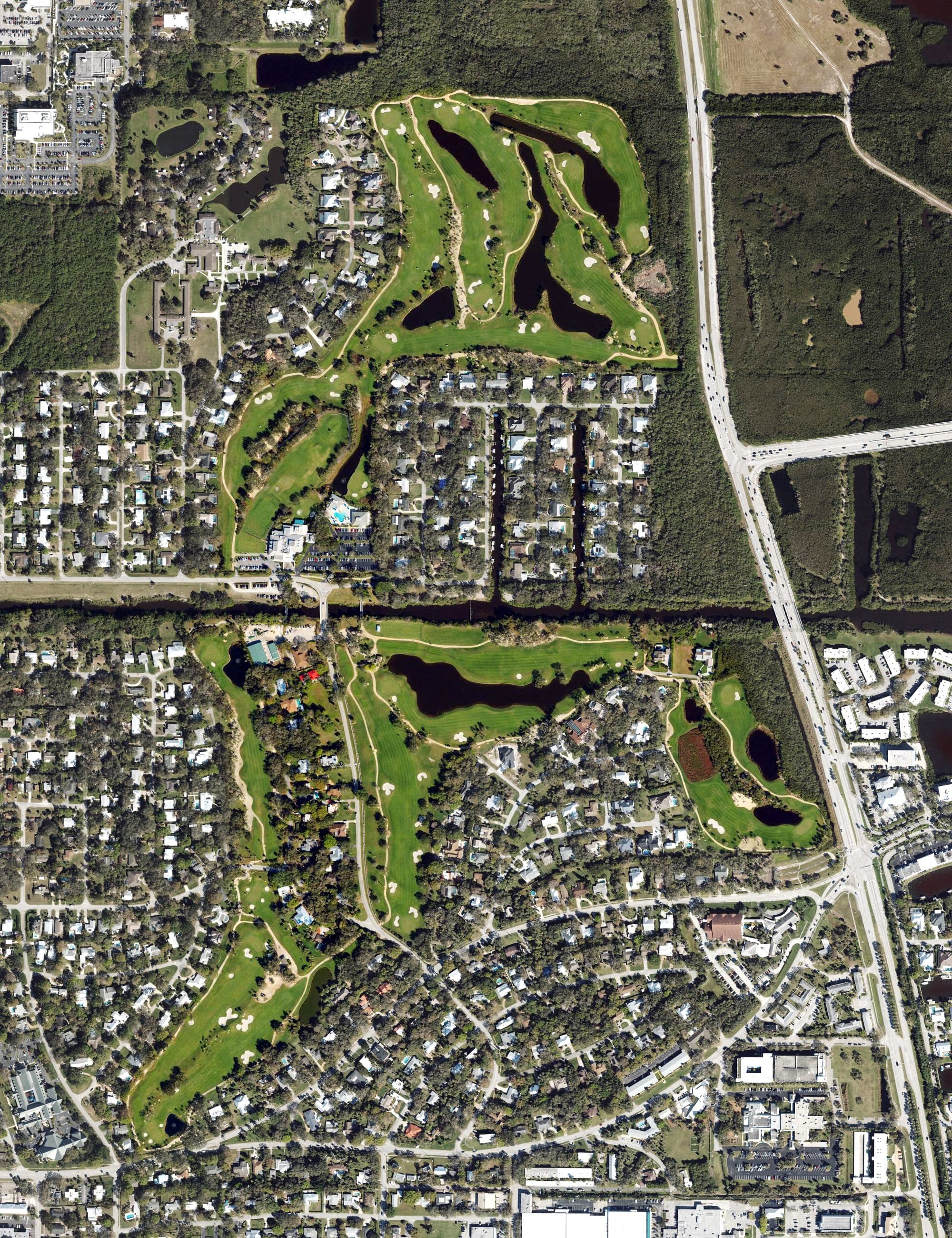 Aerial view of Vero Beach Country Club, FL, with its hole routing marked