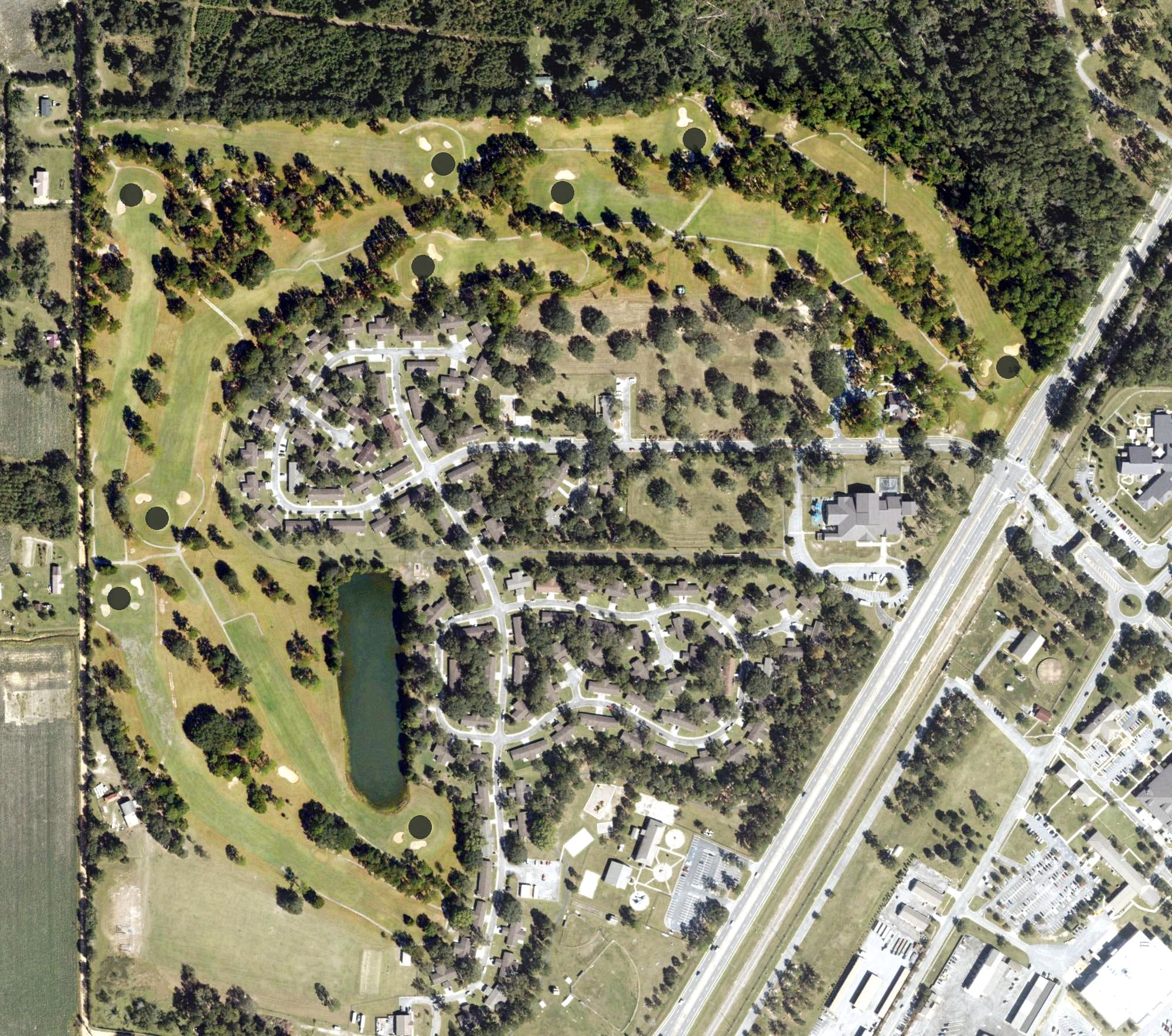 Aerial view of Quiet Pines Golf Course, GA, with its hole routing marked