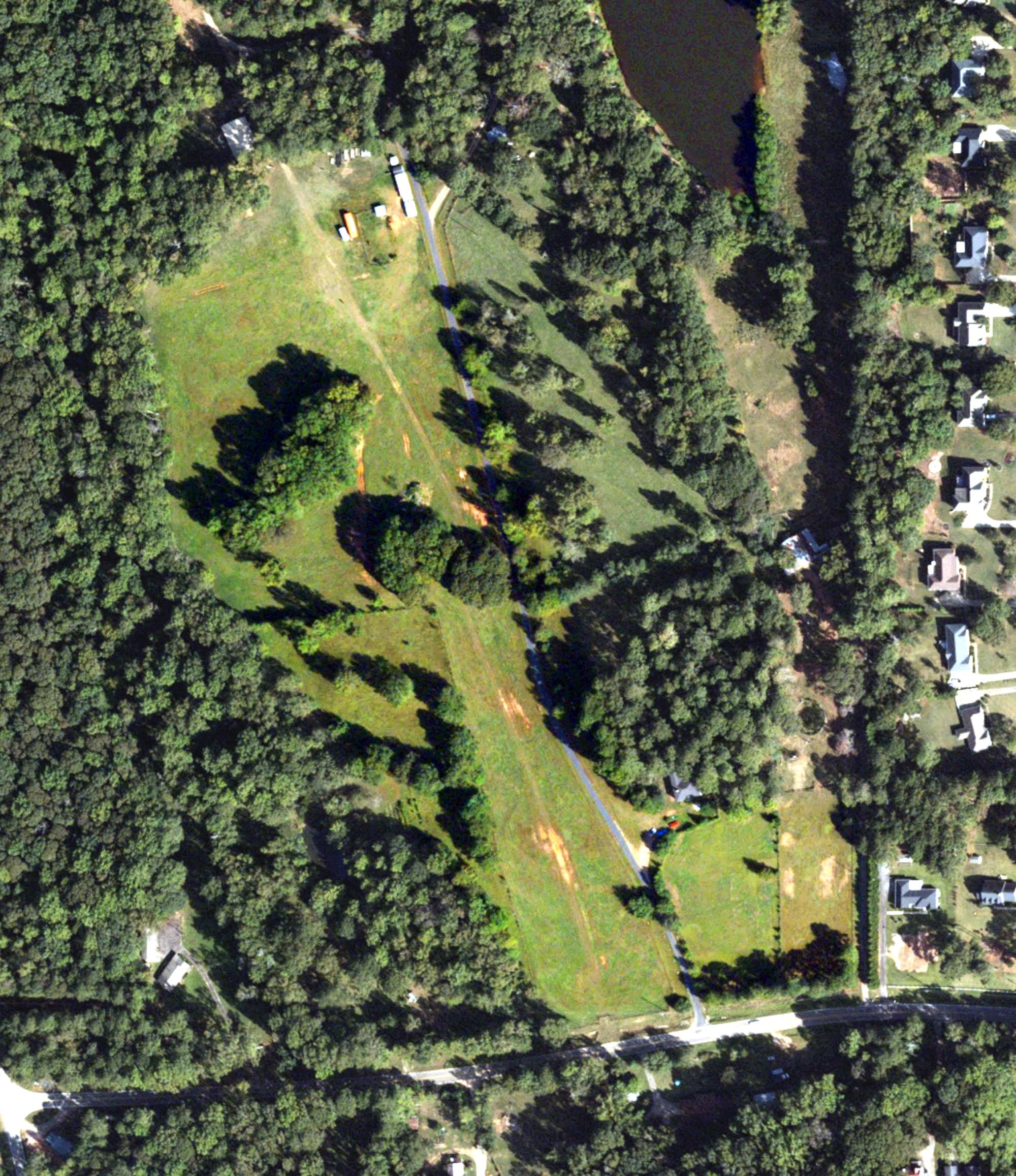 Aerial view of Teaver Golf, GA, with its hole routing marked