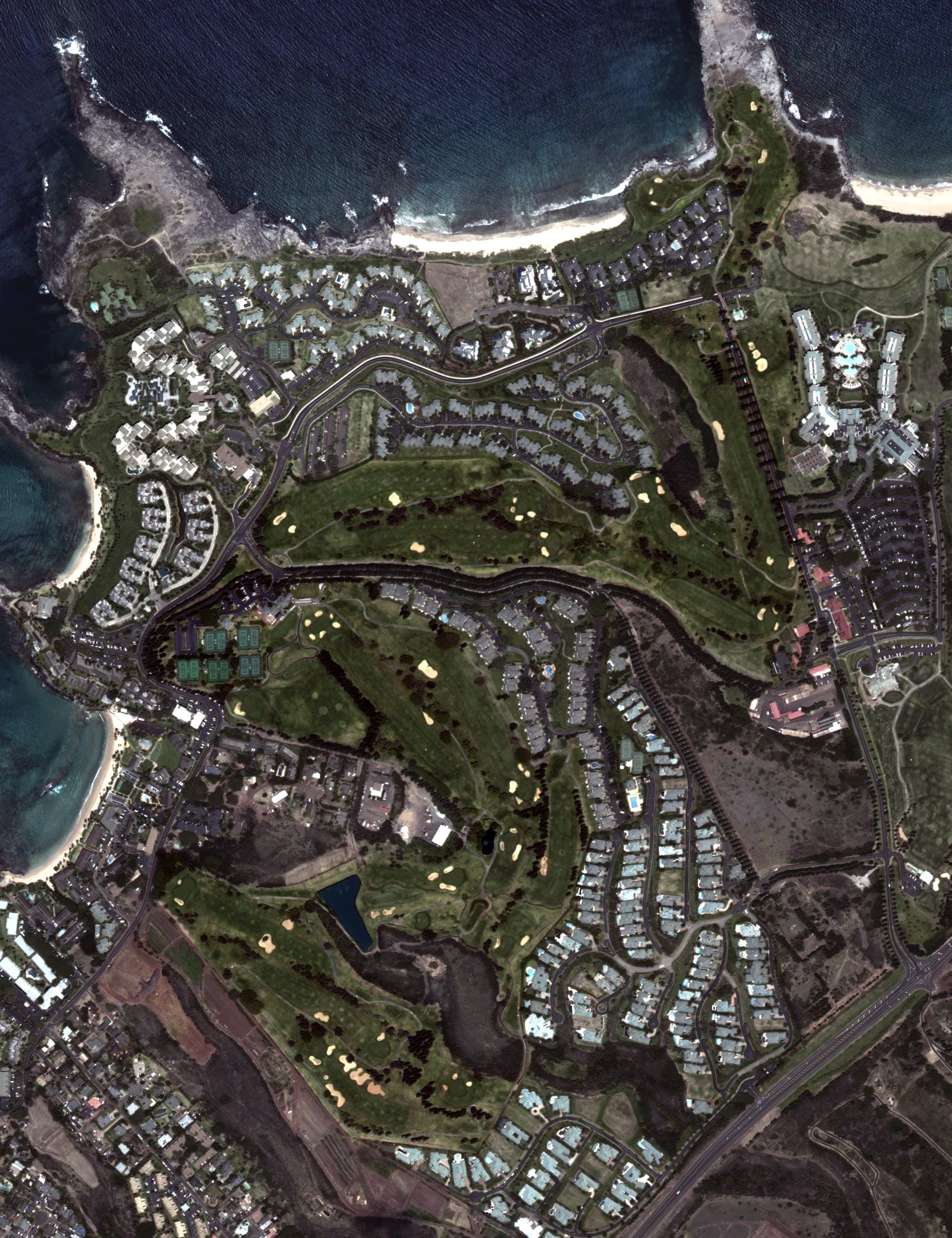 Aerial view of Bay Golf Course, HI, with its hole routing marked