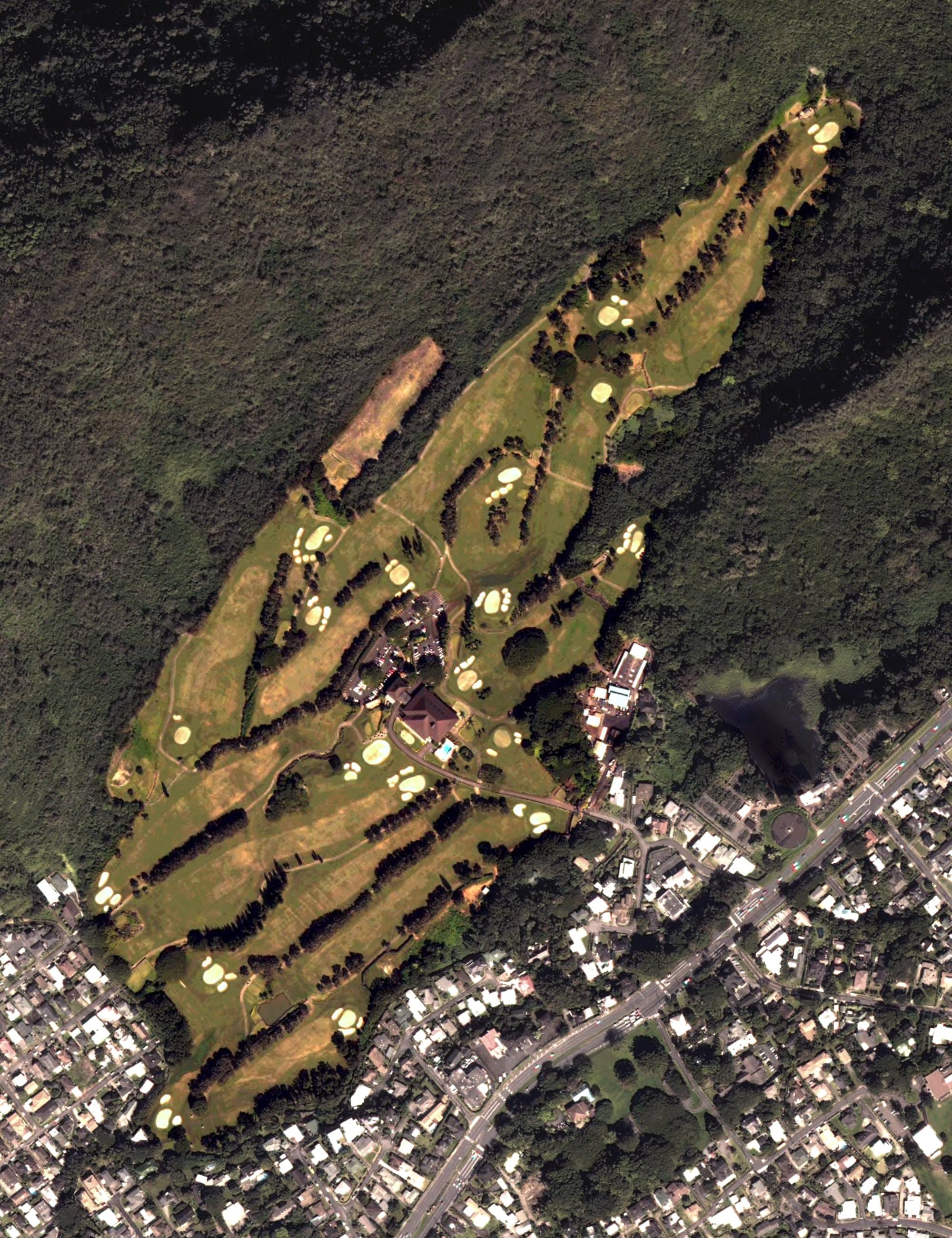 Aerial view of Oʻahu Country Club, HI, with its hole routing marked