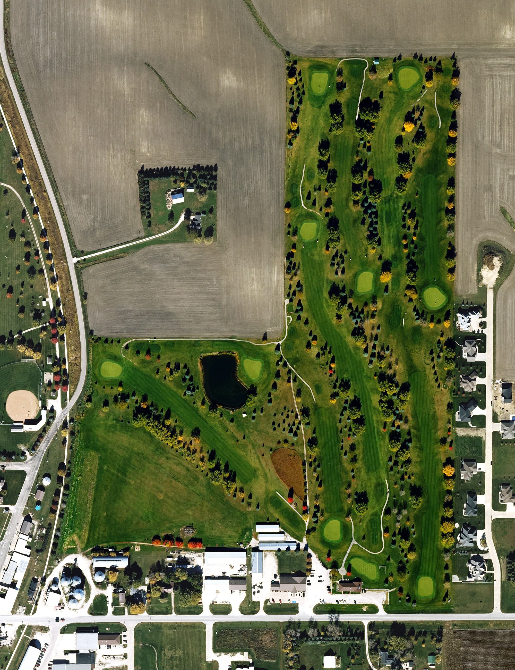 Aerial view of Breda Golf Club, IA, with its hole routing marked