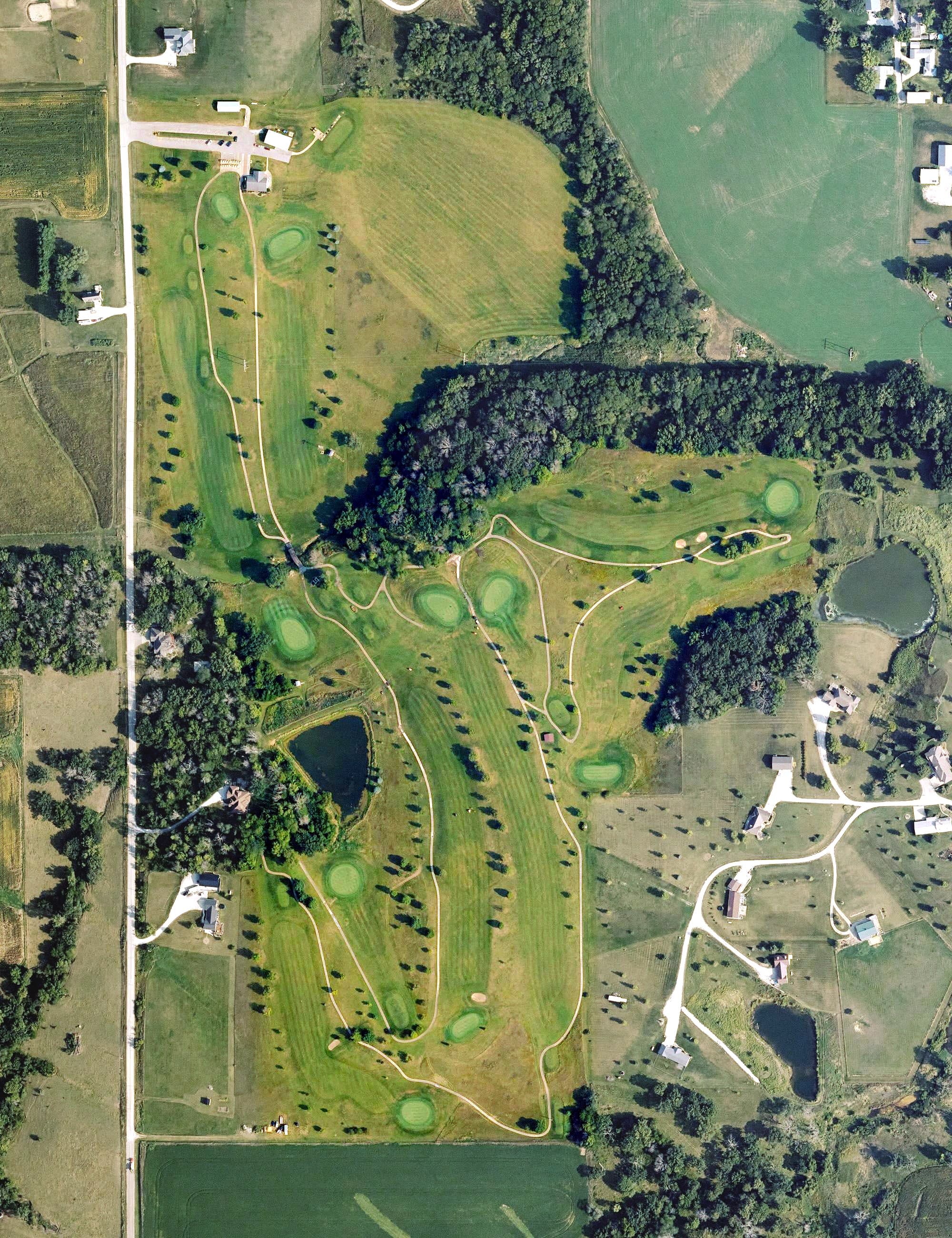 Aerial view of Diamond Trail Golf Club, IA, with its hole routing marked